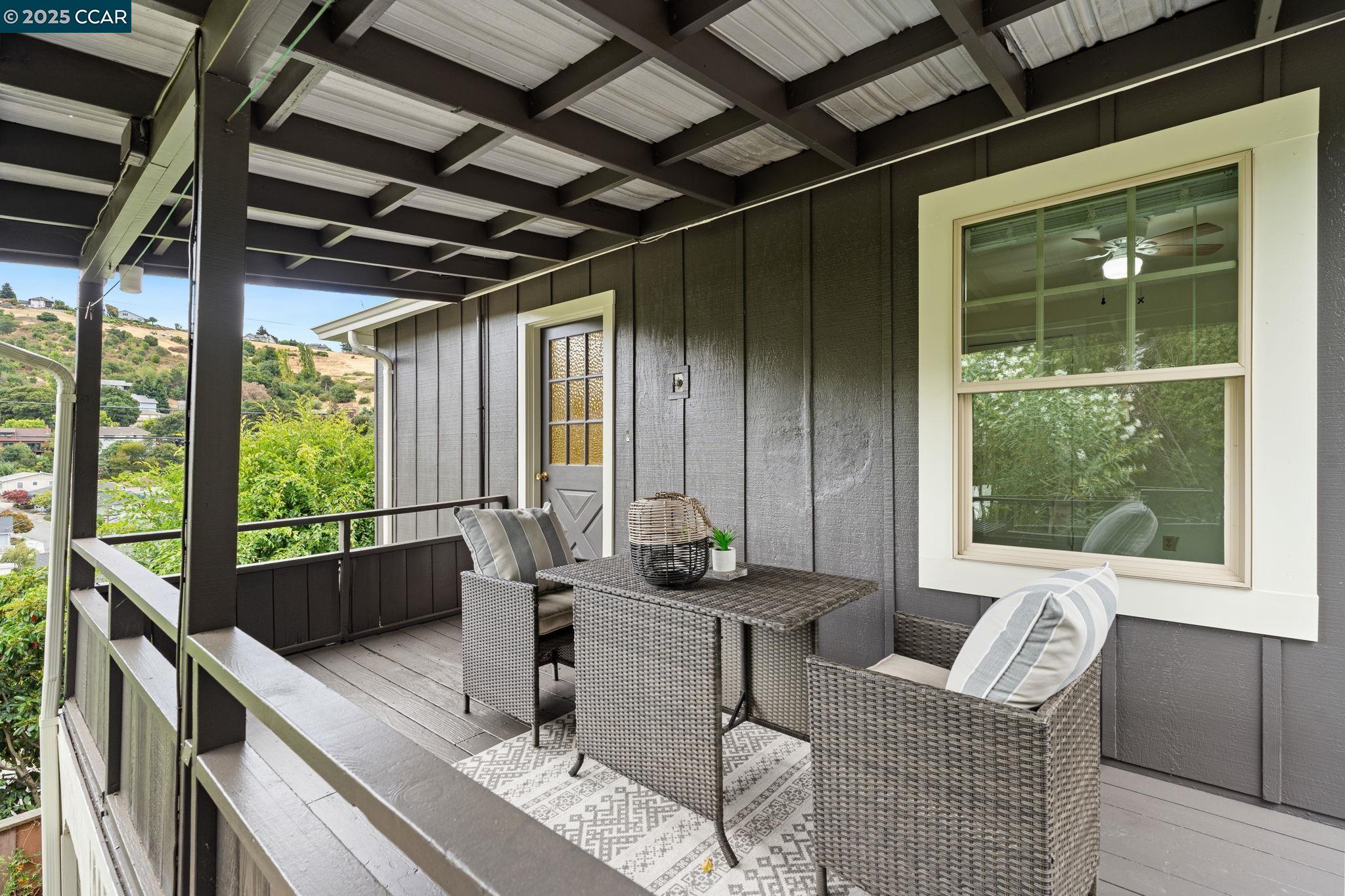 Detail Gallery Image 23 of 41 For 466 Clark St, Crockett,  CA 94525 - 3 Beds | 1 Baths