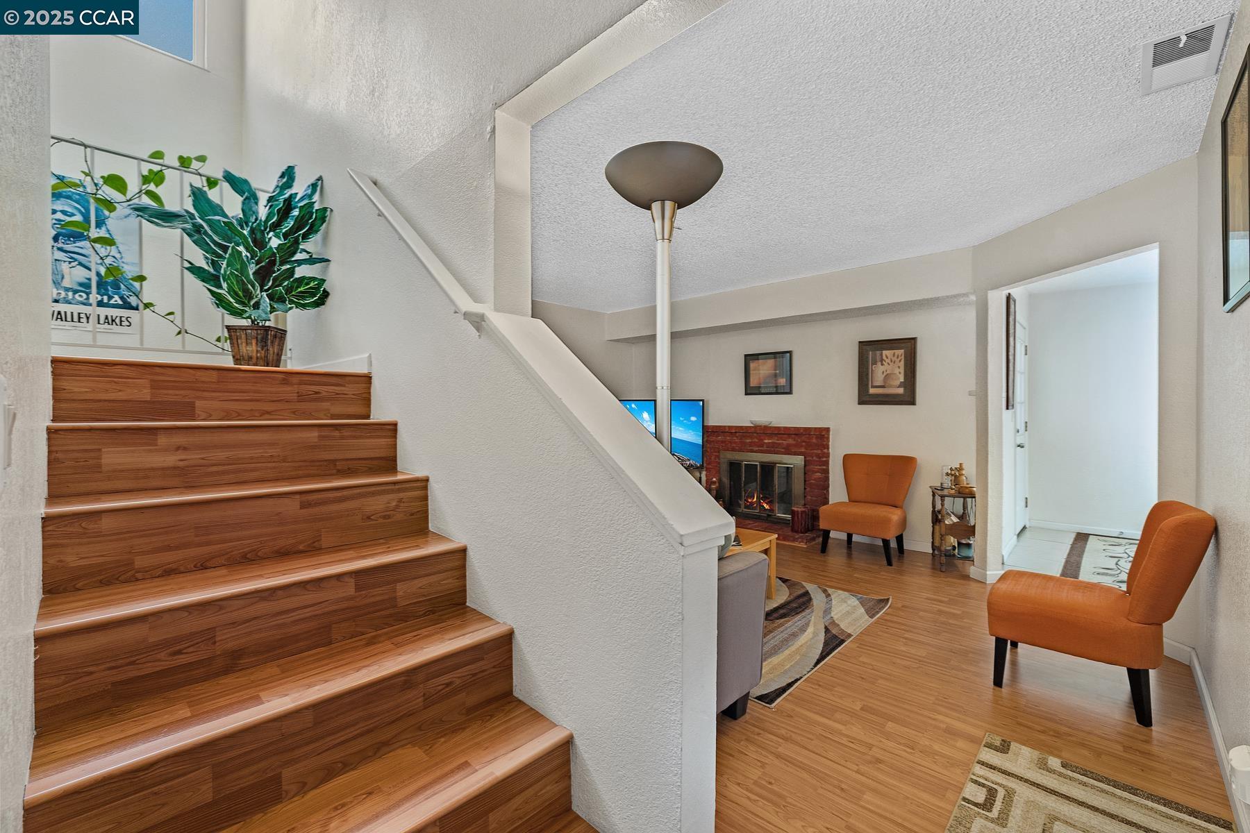 Detail Gallery Image 12 of 23 For 19 Haviland Ct., San Pablo,  CA 94806 - 4 Beds | 2 Baths