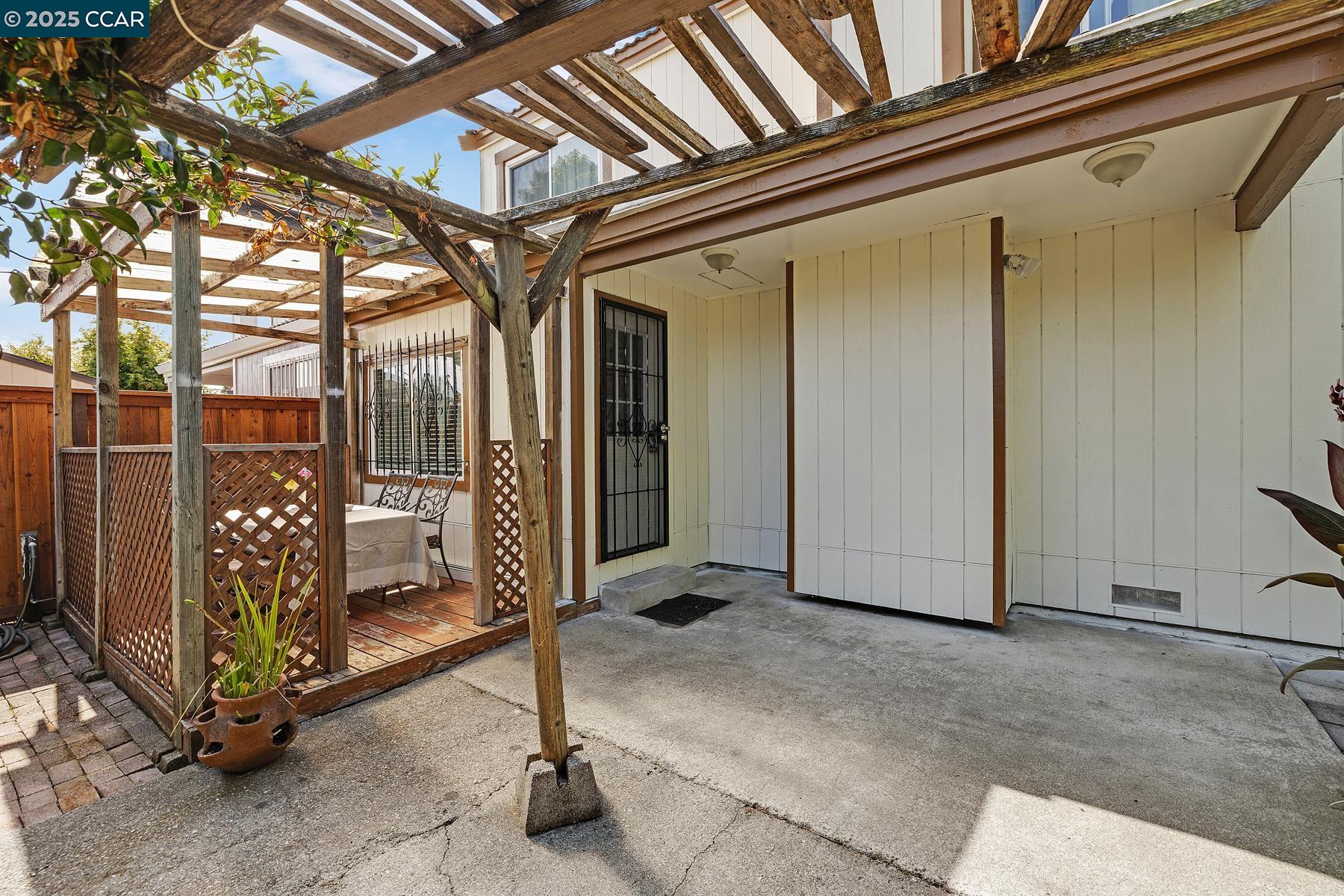 Detail Gallery Image 22 of 23 For 19 Haviland Ct., San Pablo,  CA 94806 - 4 Beds | 2 Baths