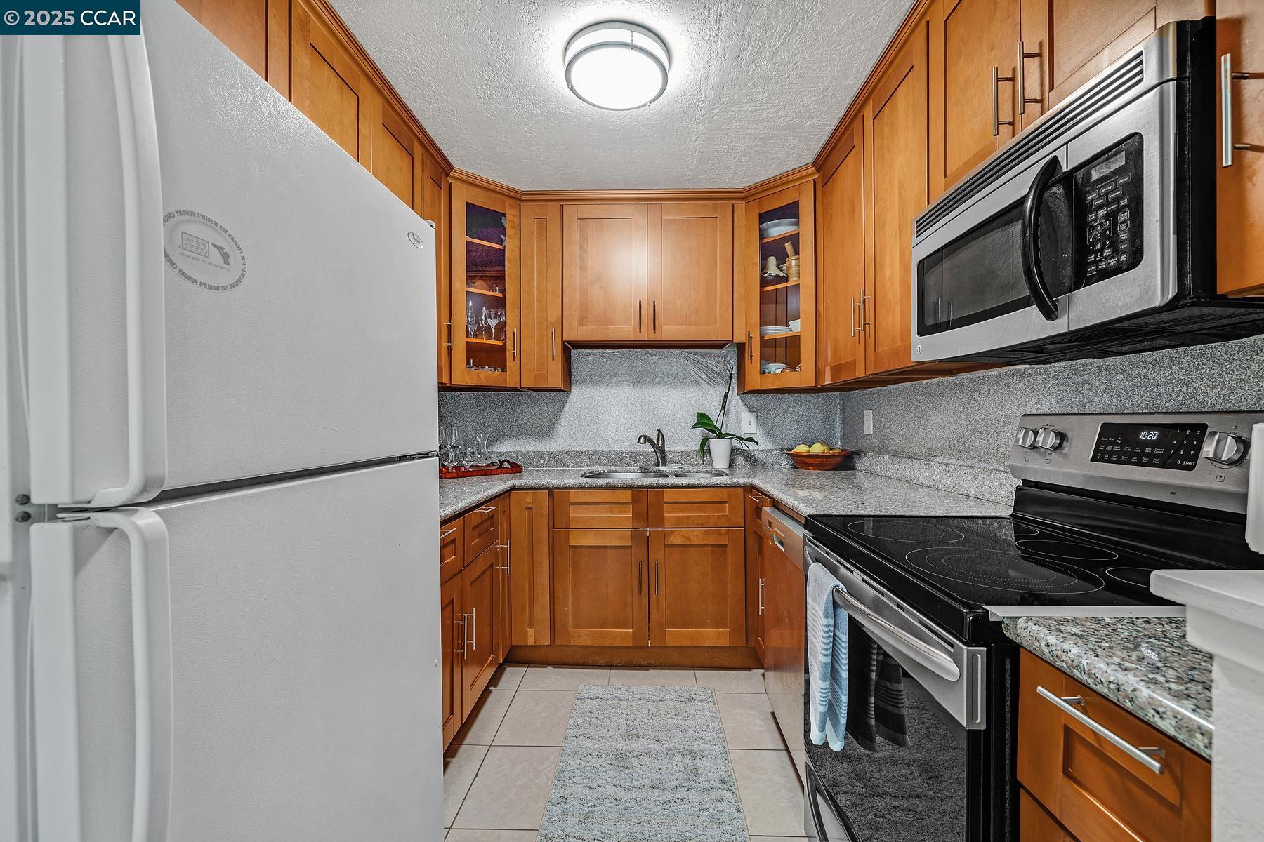 Detail Gallery Image 9 of 23 For 19 Haviland Ct., San Pablo,  CA 94806 - 4 Beds | 2 Baths