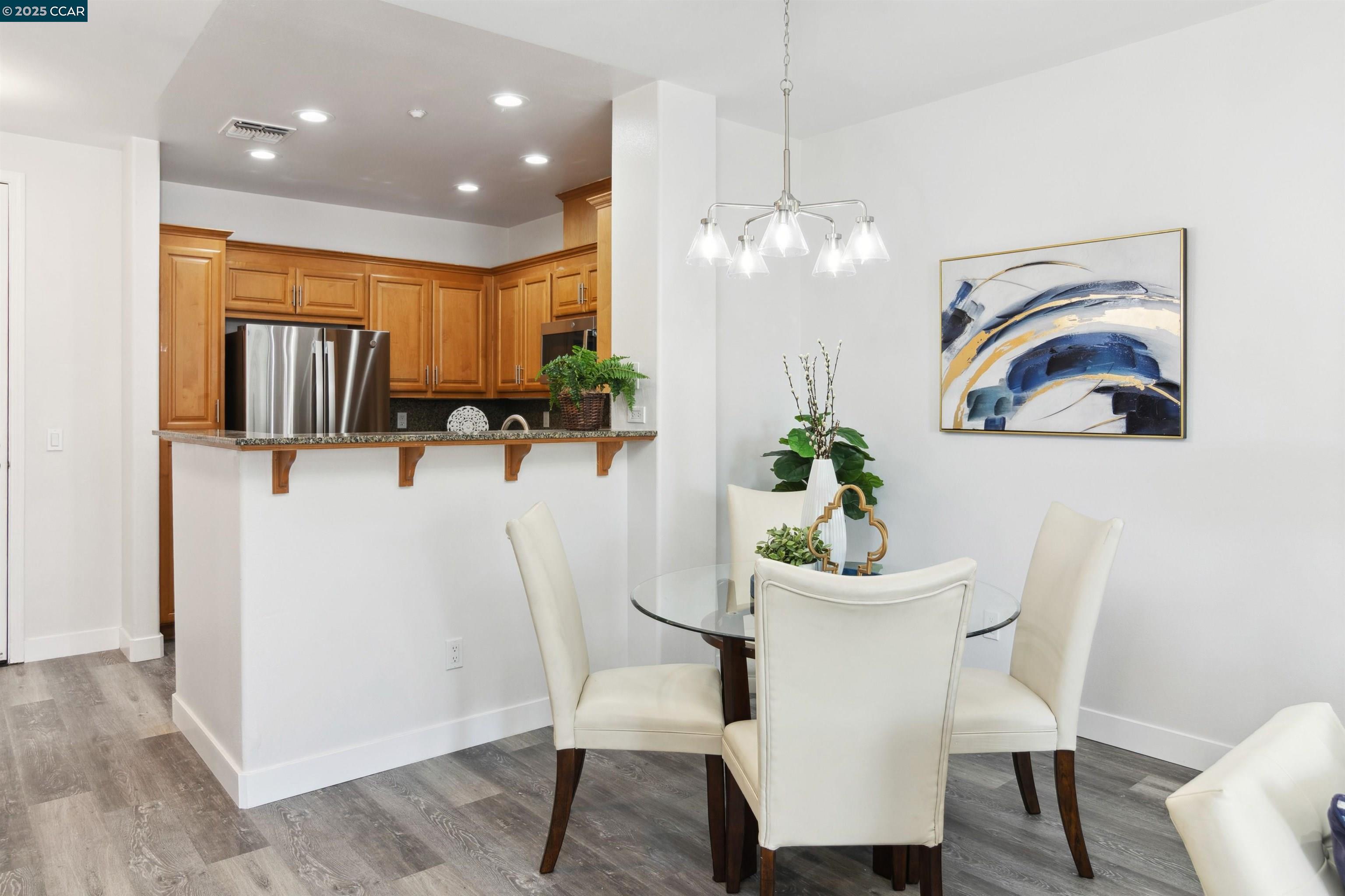 Detail Gallery Image 13 of 60 For 3240 Maguire Way #401,  Dublin,  CA 94568 - 3 Beds | 2 Baths