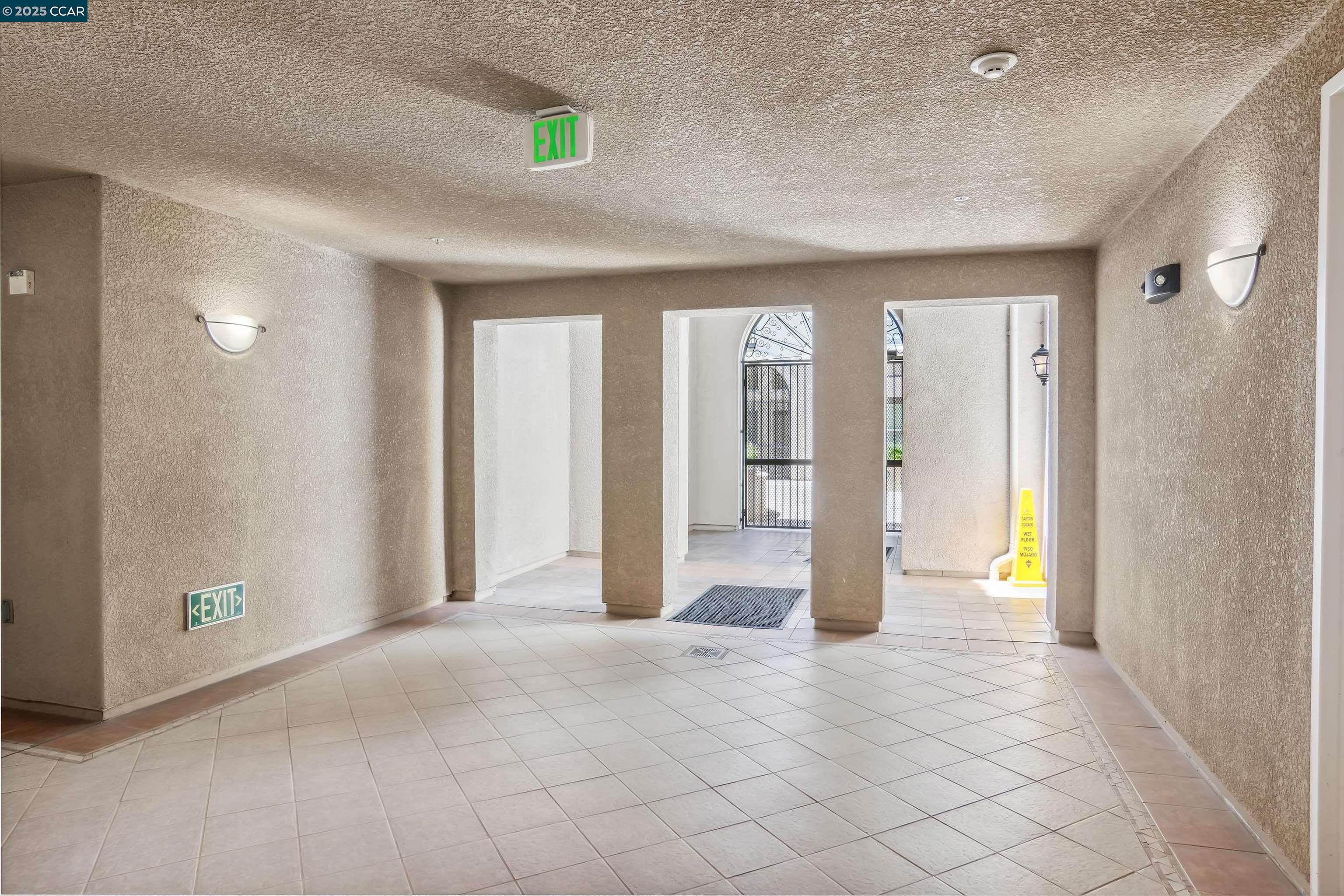 Detail Gallery Image 28 of 60 For 3240 Maguire Way #401,  Dublin,  CA 94568 - 3 Beds | 2 Baths