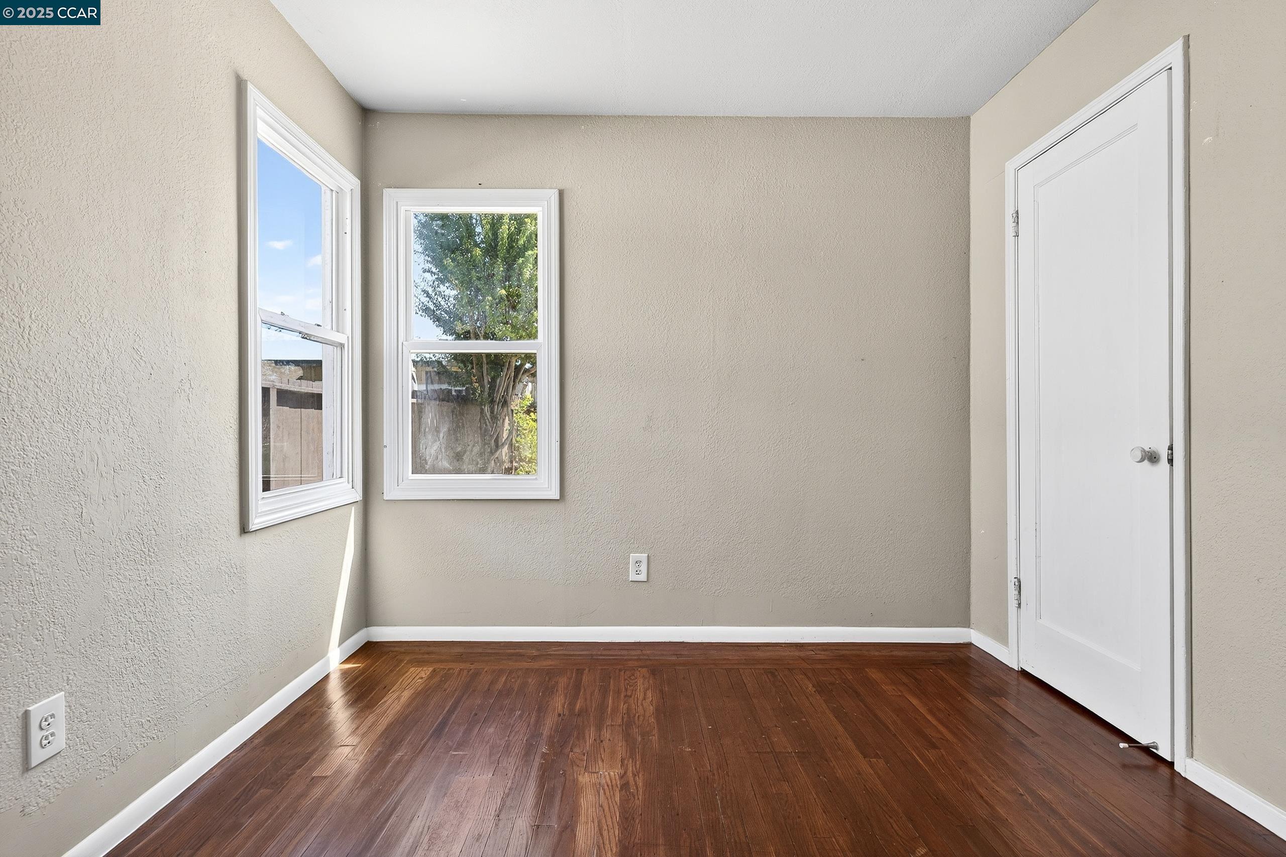 Detail Gallery Image 19 of 42 For 3412 Humphrey Ave, Richmond,  CA 94804 - 2 Beds | 1 Baths