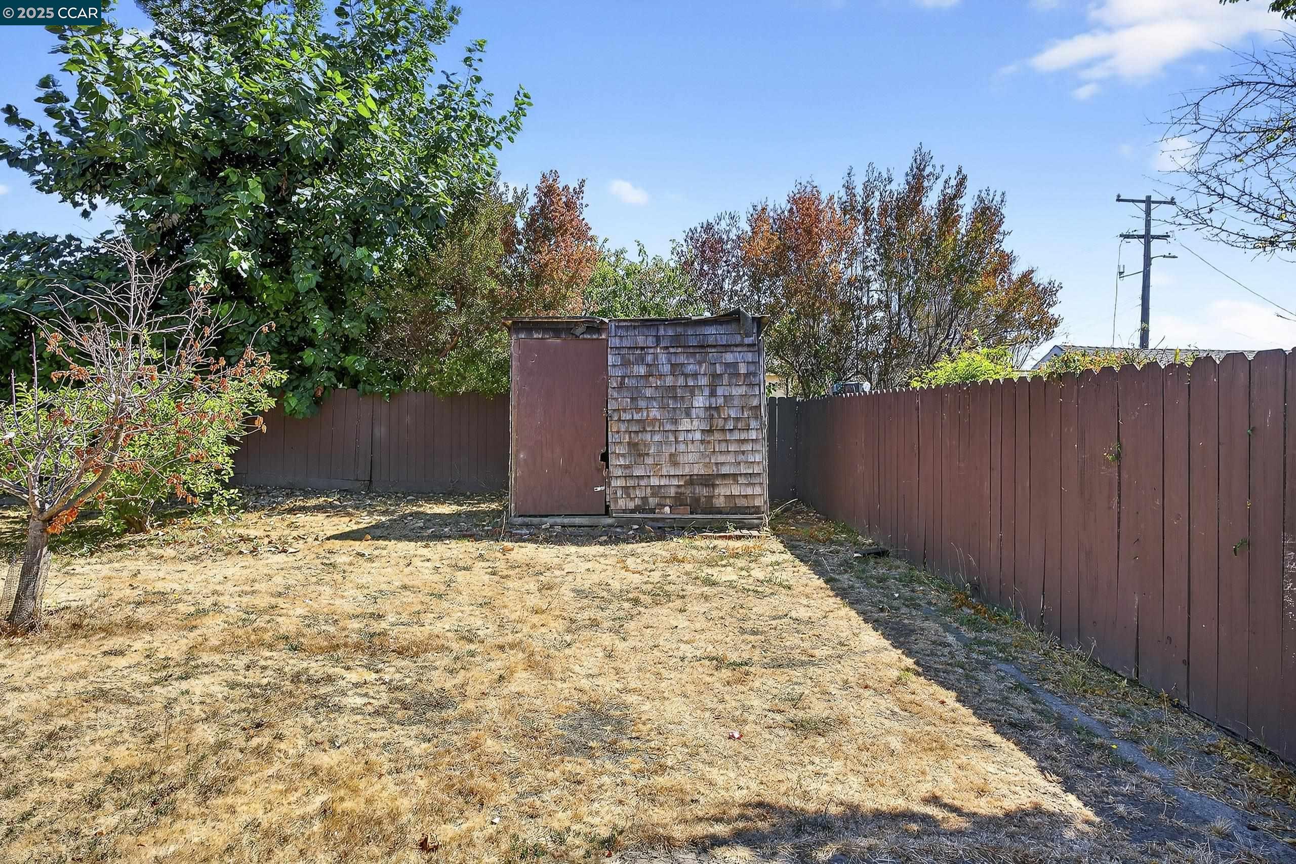 Detail Gallery Image 35 of 42 For 3412 Humphrey Ave, Richmond,  CA 94804 - 2 Beds | 1 Baths