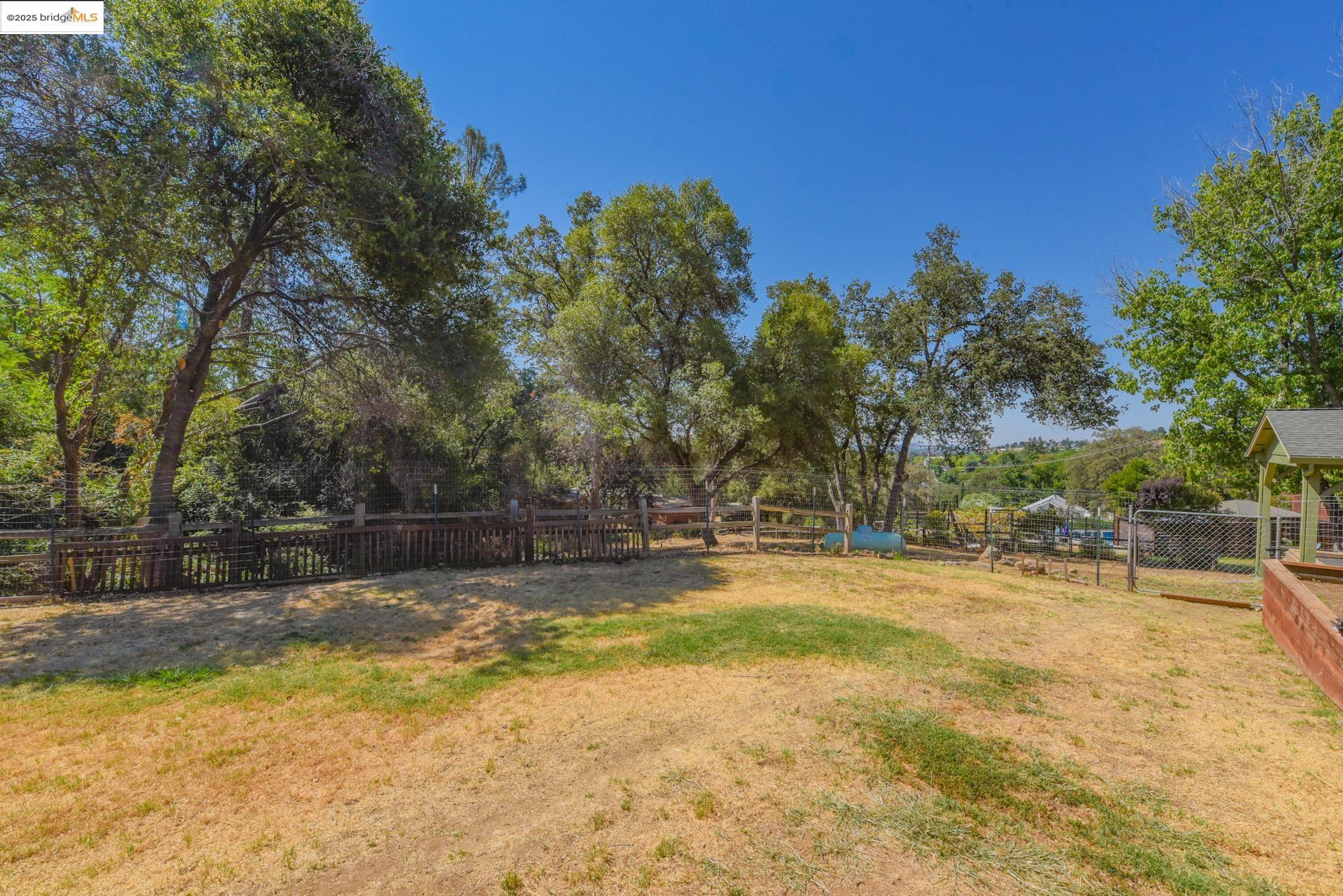 Detail Gallery Image 28 of 43 For 12933 Chaparral Rd, Sonora,  CA 95370 - 4 Beds | 2 Baths