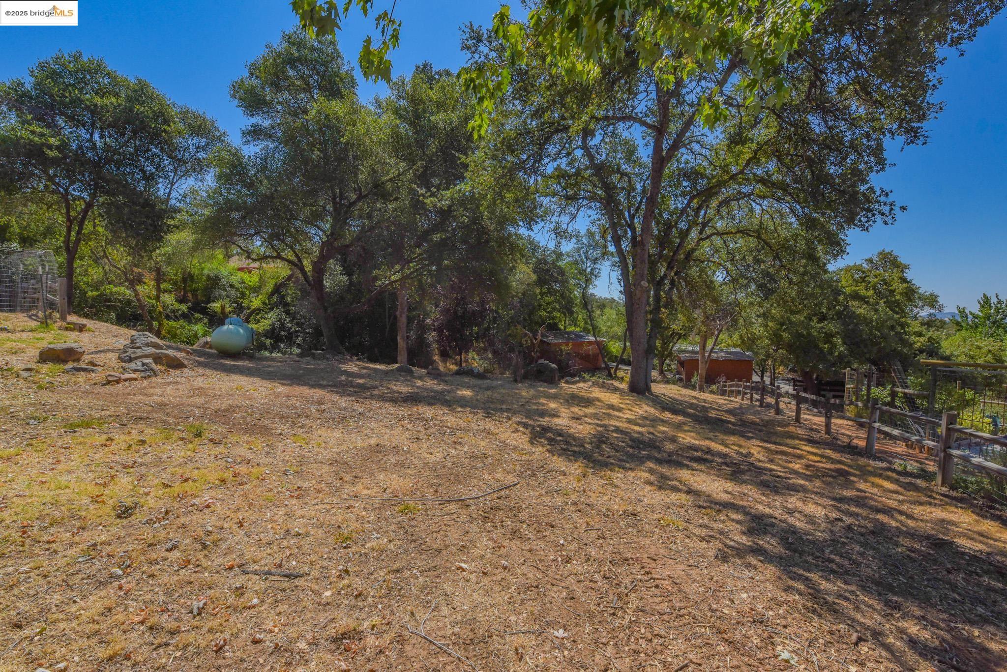 Detail Gallery Image 29 of 43 For 12933 Chaparral Rd, Sonora,  CA 95370 - 4 Beds | 2 Baths