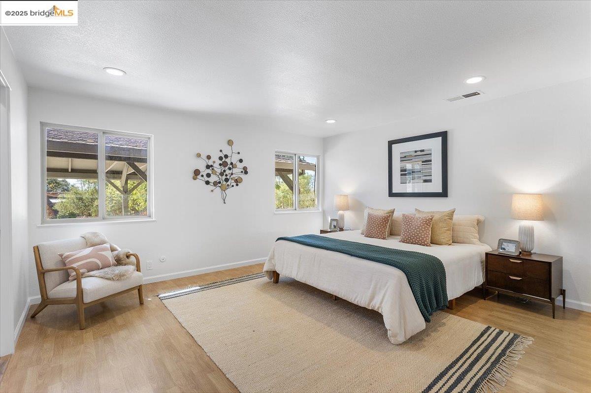 Detail Gallery Image 24 of 60 For 5665 Victoria Ln, Livermore,  CA 94550 - 3 Beds | 2 Baths