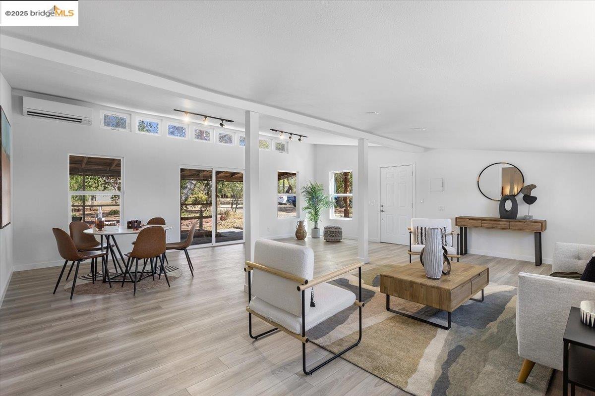 Detail Gallery Image 37 of 60 For 5665 Victoria Ln, Livermore,  CA 94550 - 3 Beds | 2 Baths