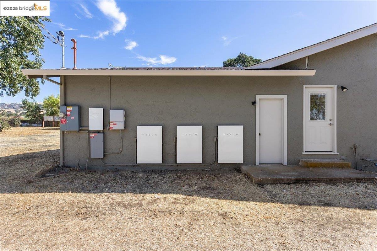 Detail Gallery Image 53 of 60 For 5665 Victoria Ln, Livermore,  CA 94550 - 3 Beds | 2 Baths