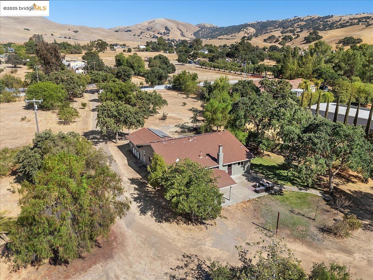 Detail Gallery Image 57 of 60 For 5665 Victoria Ln, Livermore,  CA 94550 - 3 Beds | 2 Baths