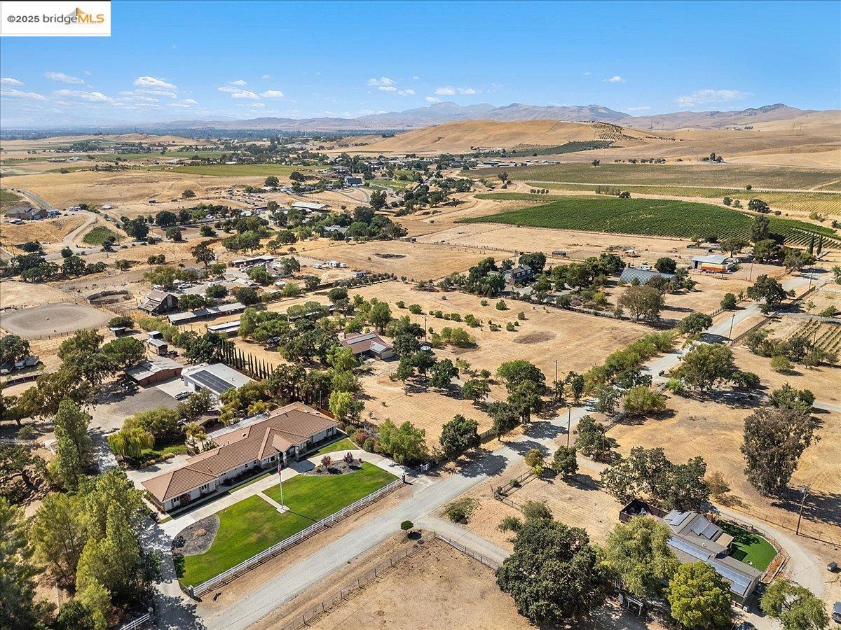 Detail Gallery Image 60 of 60 For 5665 Victoria Ln, Livermore,  CA 94550 - 3 Beds | 2 Baths
