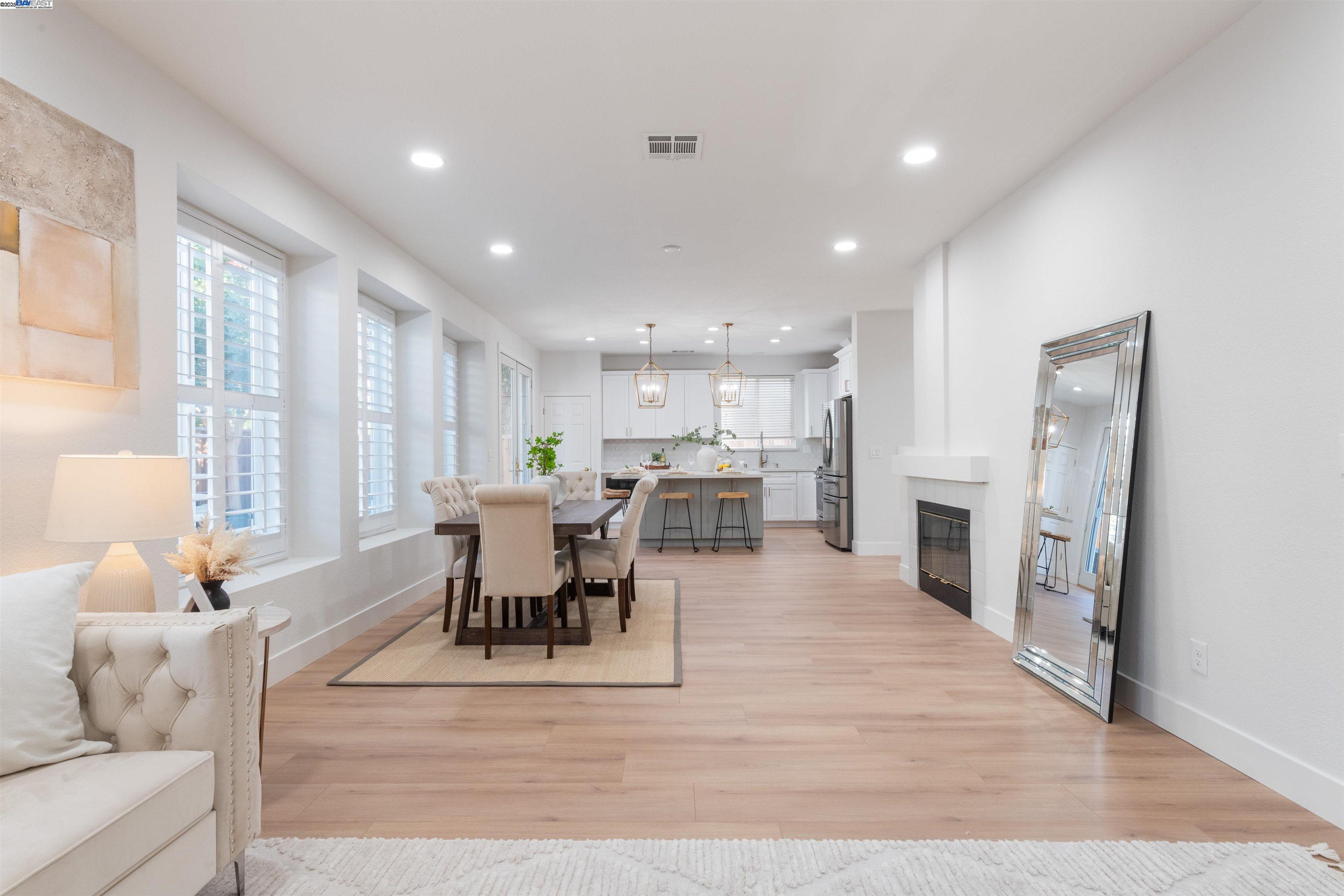 Detail Gallery Image 17 of 48 For 4667 Myrtle Dr, Dublin,  CA 94568 - 4 Beds | 2/1 Baths