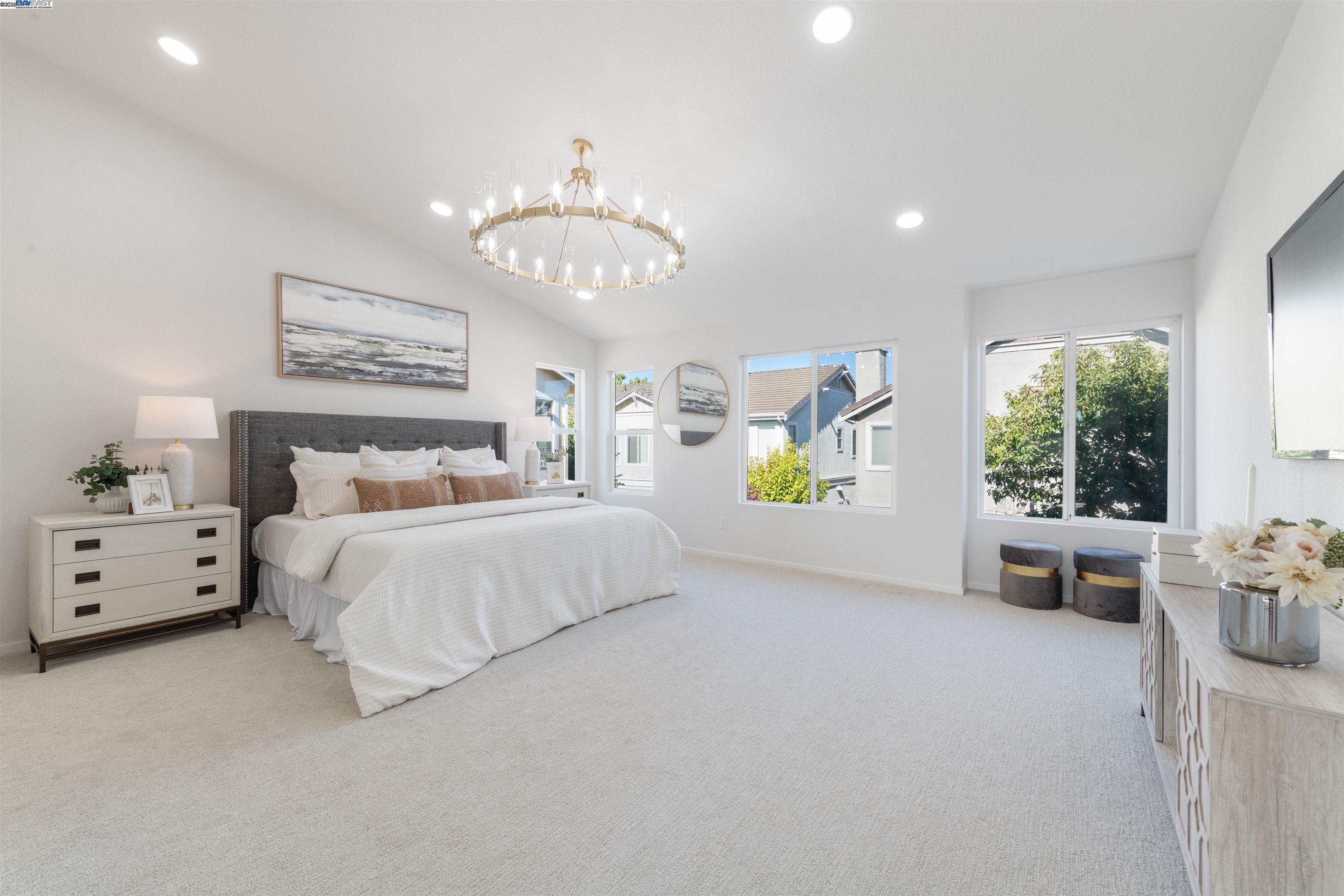 Detail Gallery Image 21 of 48 For 4667 Myrtle Dr, Dublin,  CA 94568 - 4 Beds | 2/1 Baths