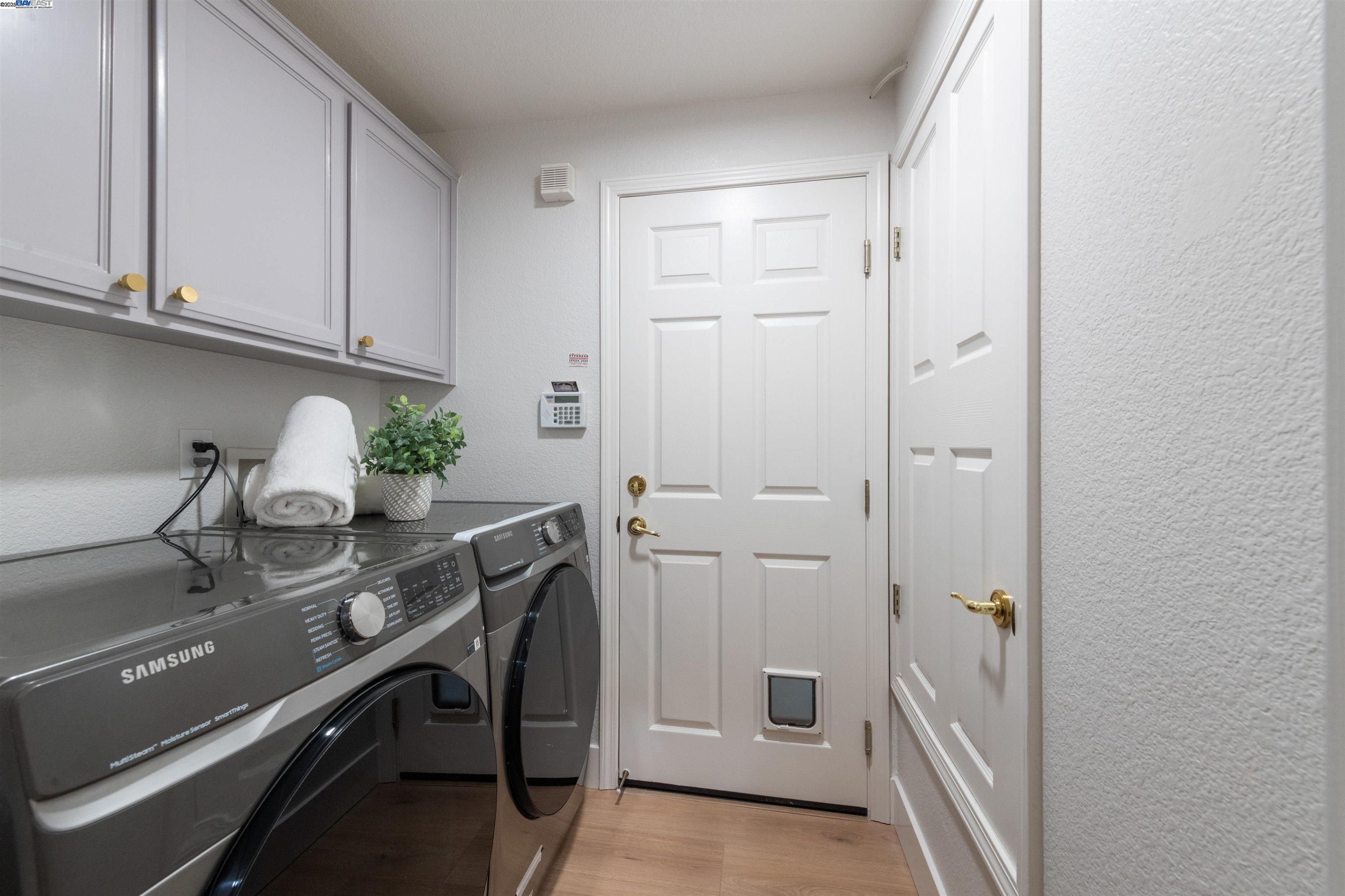 Detail Gallery Image 38 of 48 For 4667 Myrtle Dr, Dublin,  CA 94568 - 4 Beds | 2/1 Baths