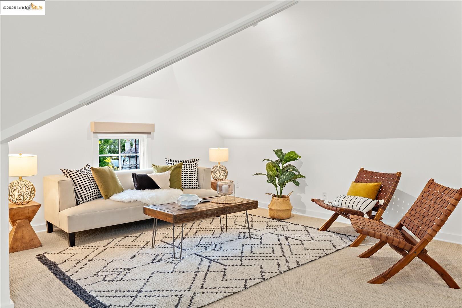 Detail Gallery Image 36 of 51 For 719 Walavista, Oakland,  CA 94610 - 3 Beds | 3 Baths