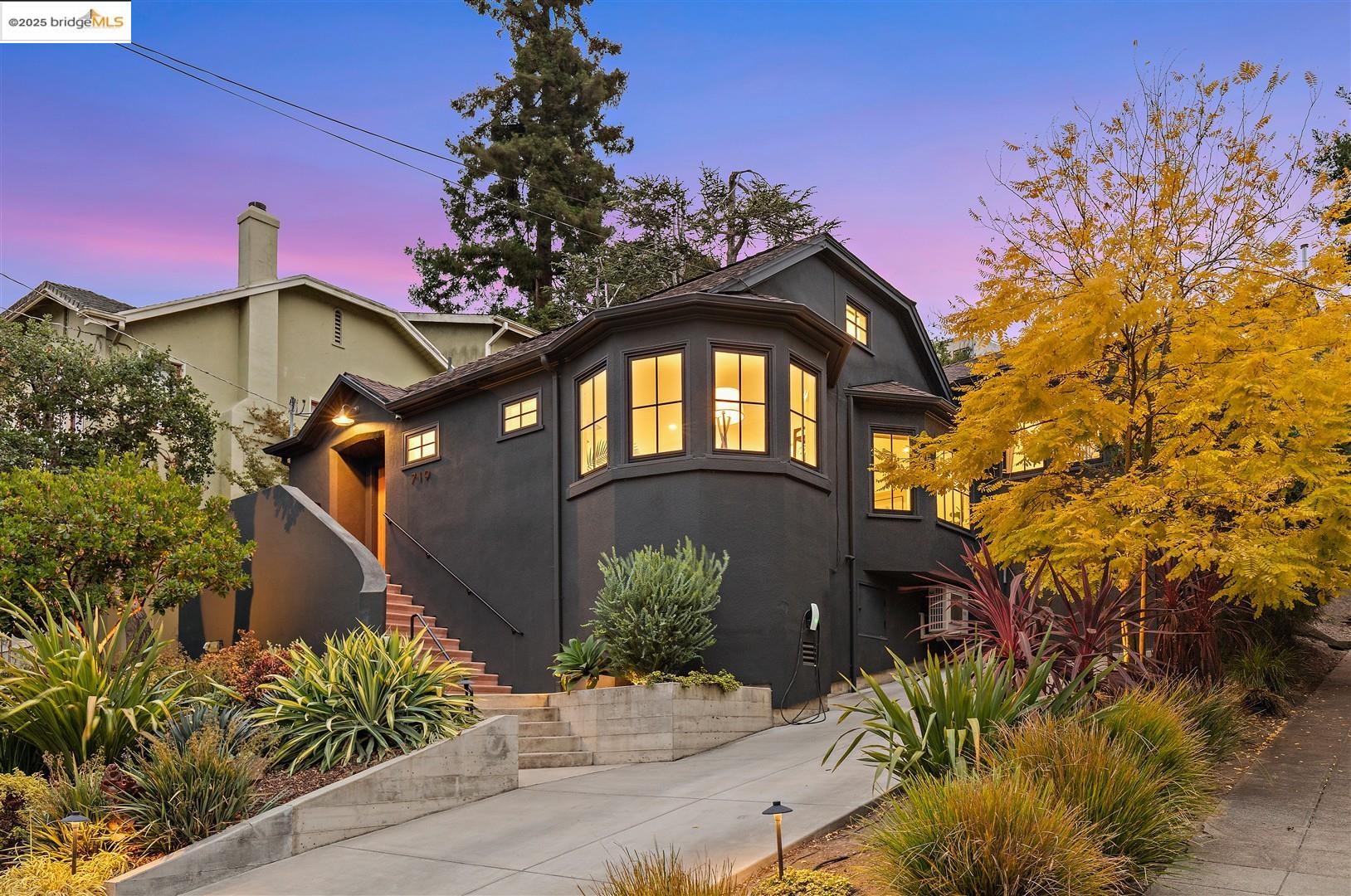 Detail Gallery Image 49 of 51 For 719 Walavista, Oakland,  CA 94610 - 3 Beds | 3 Baths