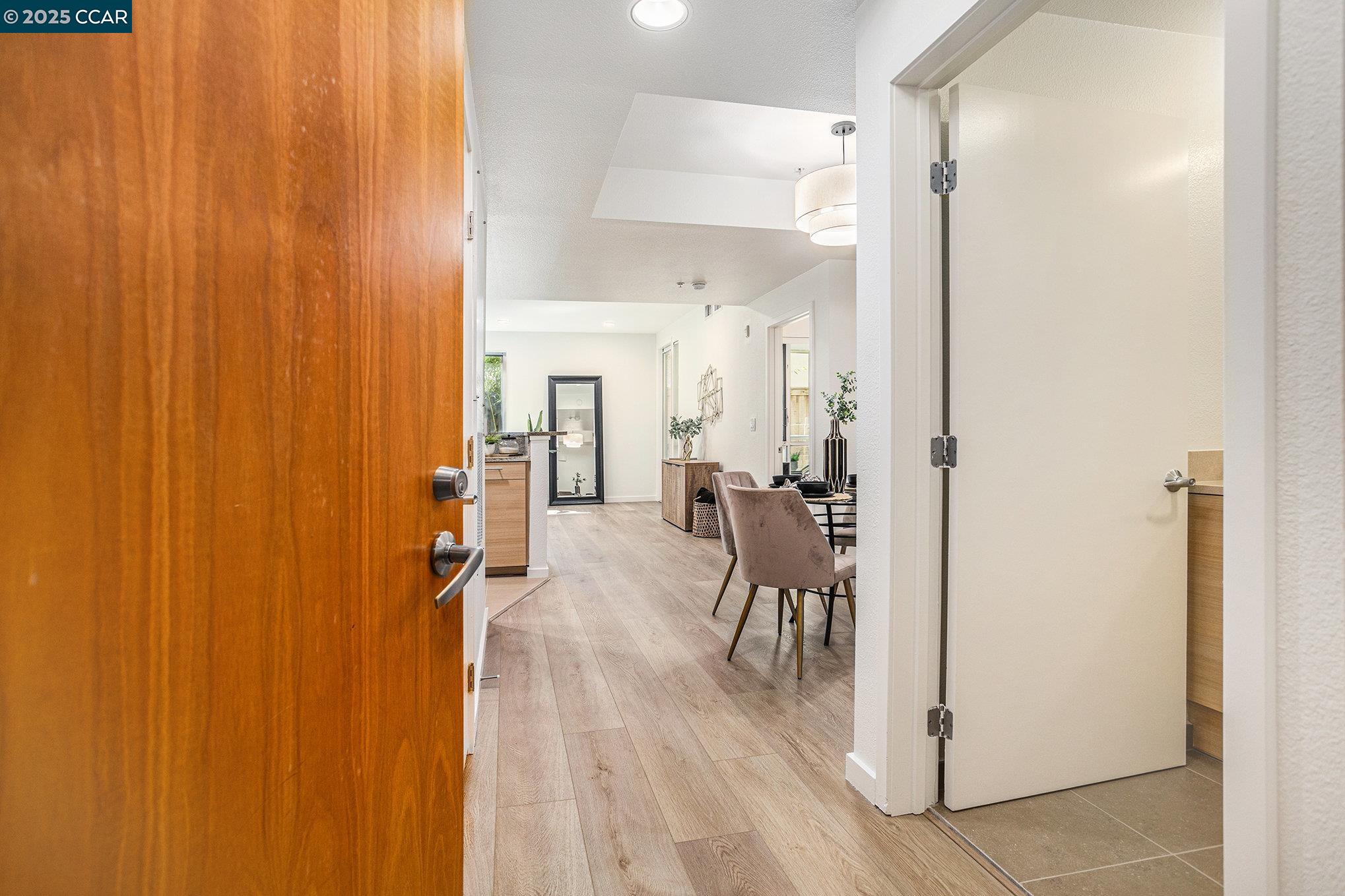 Photo #5: 41108201 Listing 
