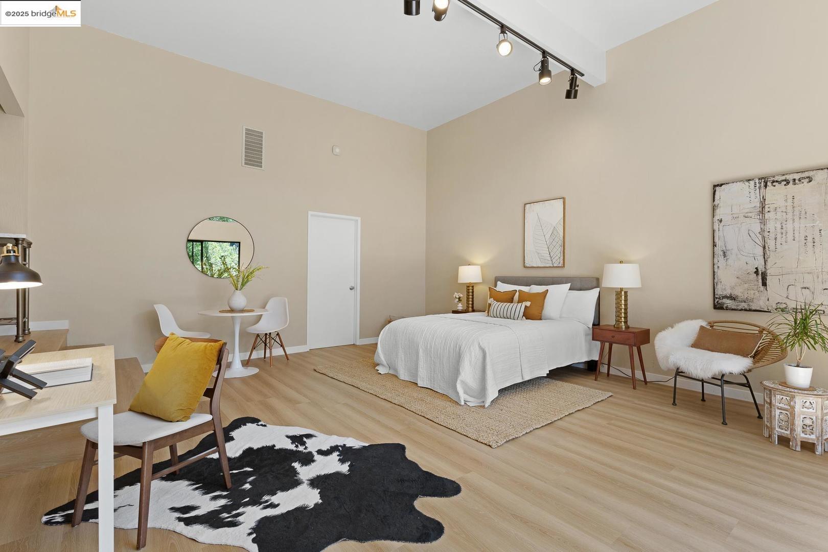 Detail Gallery Image 41 of 60 For 151 La Espiral, Orinda,  CA 94563 - 4 Beds | 2 Baths