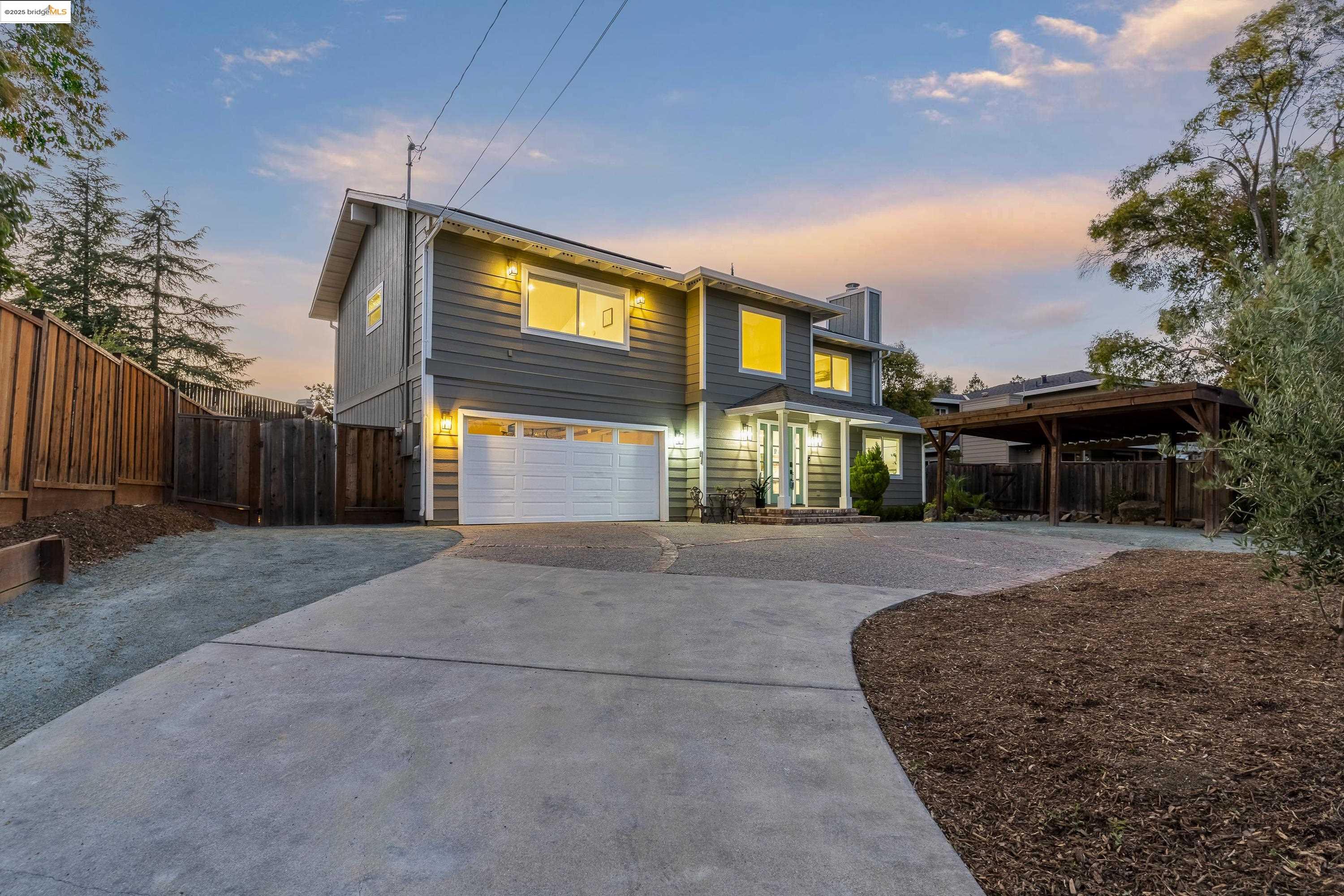 Detail Gallery Image 2 of 60 For 1051 Kaski Ln, Concord,  CA 94518 - 4 Beds | 2/1 Baths