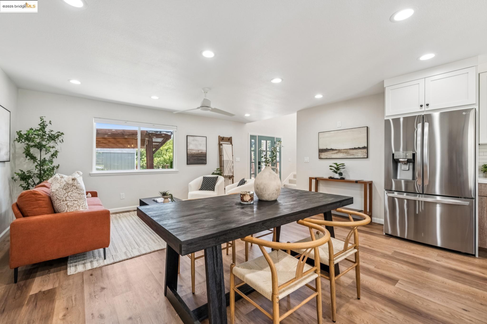 Detail Gallery Image 13 of 60 For 1051 Kaski Ln, Concord,  CA 94518 - 4 Beds | 2/1 Baths