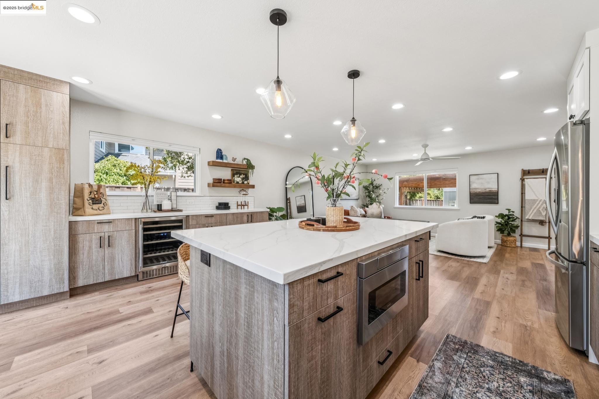 Detail Gallery Image 19 of 60 For 1051 Kaski Ln, Concord,  CA 94518 - 4 Beds | 2/1 Baths