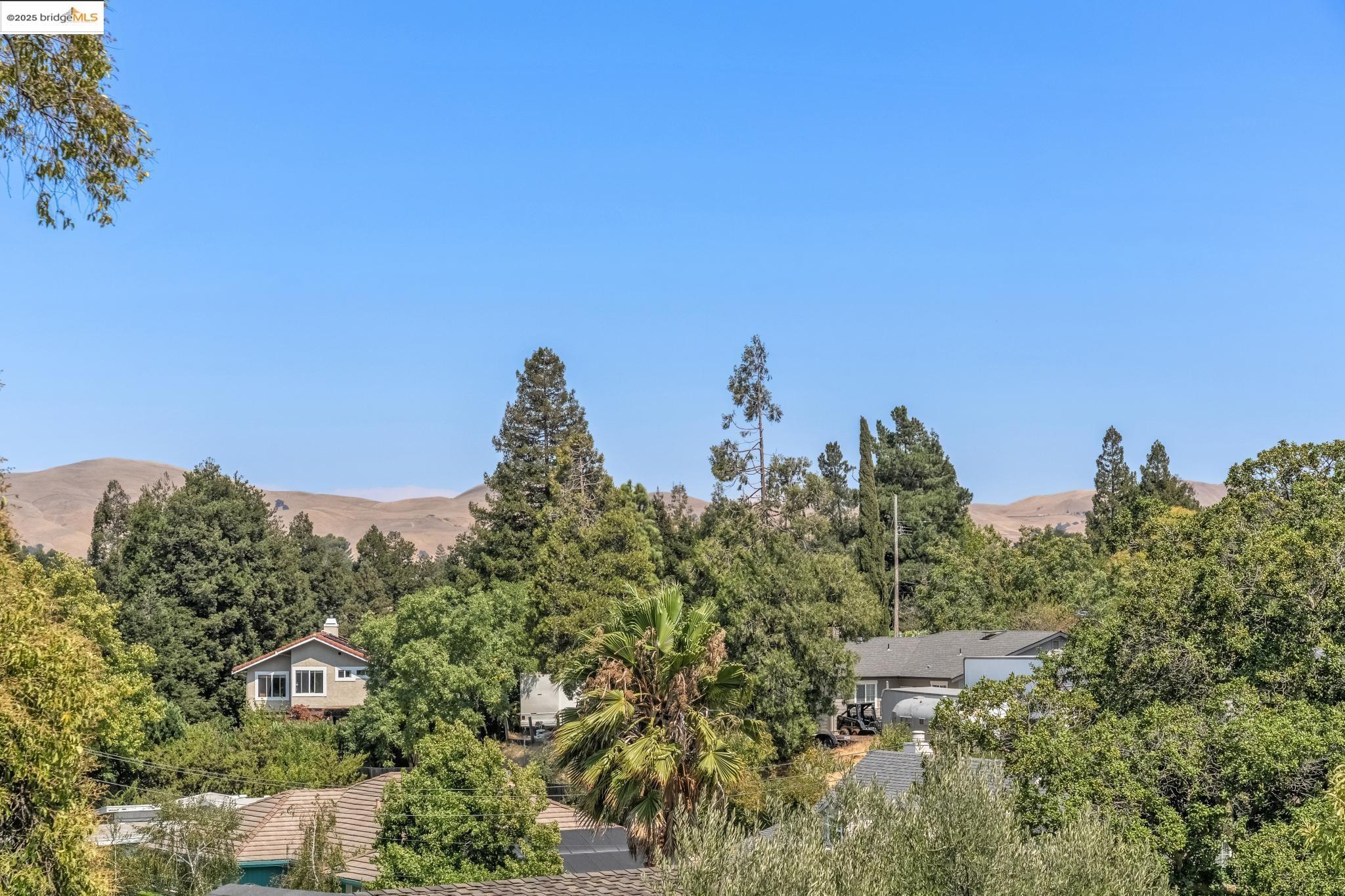 Detail Gallery Image 35 of 60 For 1051 Kaski Ln, Concord,  CA 94518 - 4 Beds | 2/1 Baths