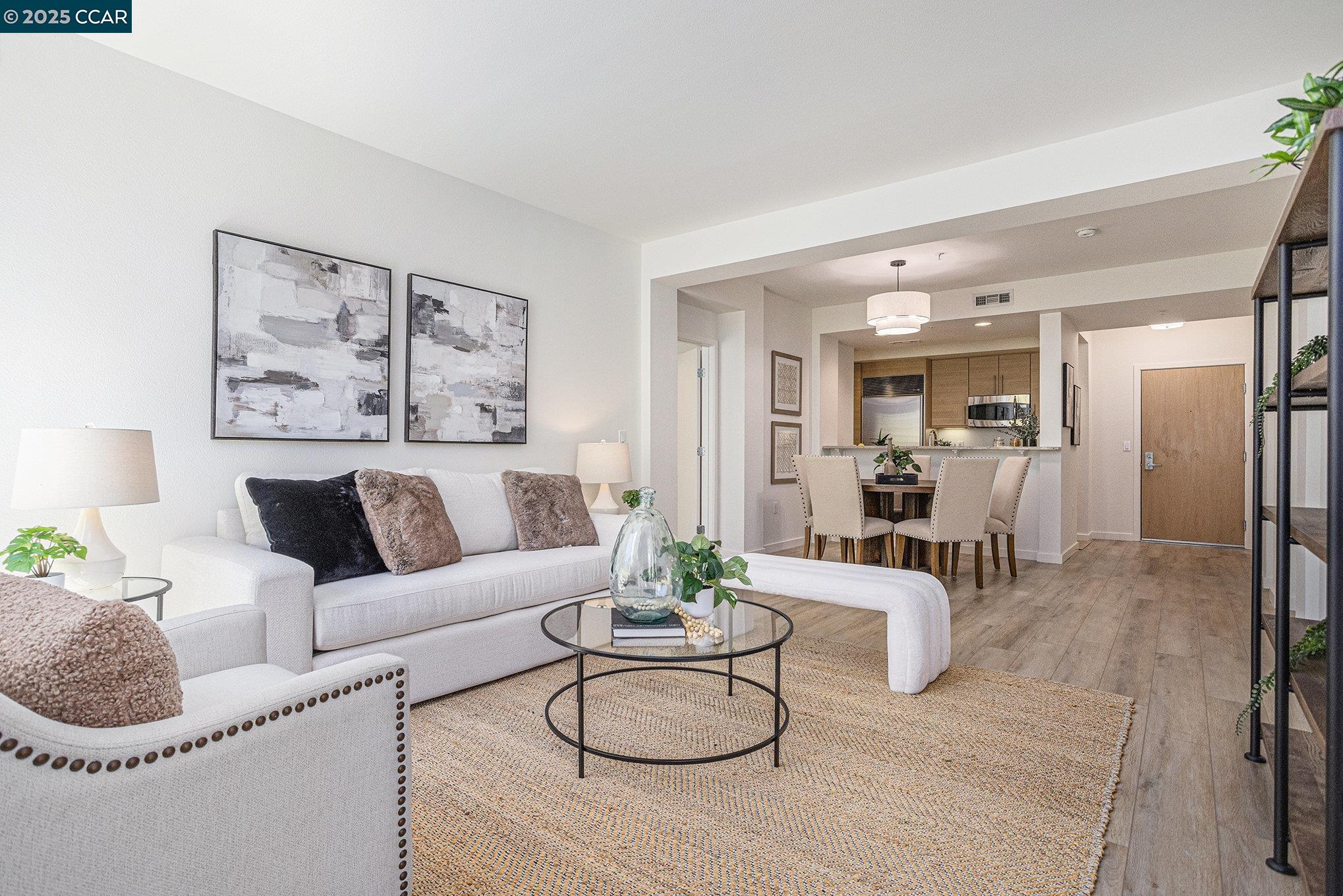 Detail Gallery Image 7 of 36 For 1655 N California Blvd #338,  Walnut Creek,  CA 94596 - 2 Beds | 2 Baths