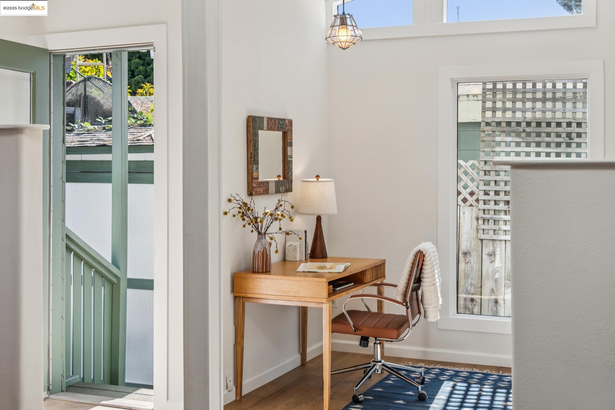 Detail Gallery Image 36 of 40 For 350 Henry St, Oakland,  CA 94607 - 3 Beds | 2 Baths