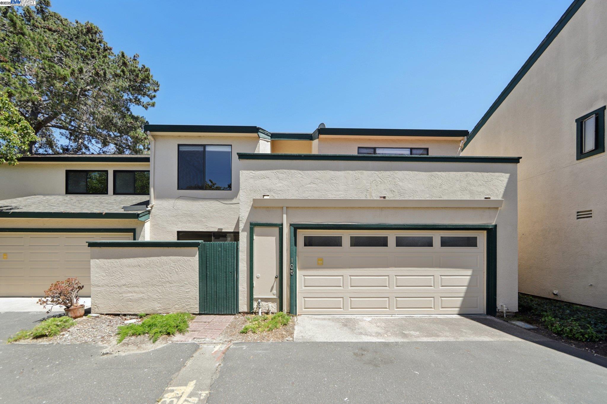 Photo #2: 41108207 Listing 
