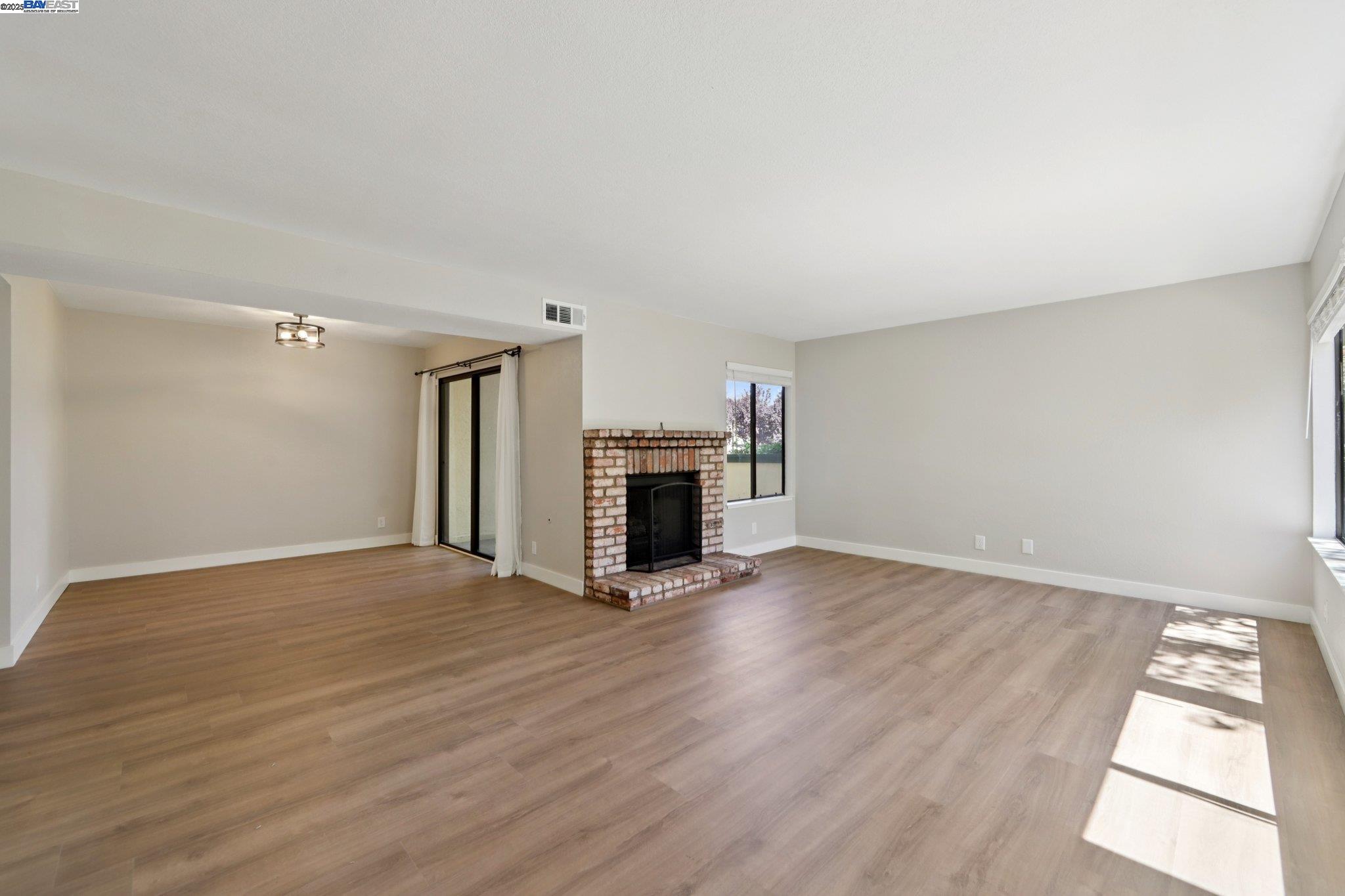 Photo #6: 41108207 Listing 