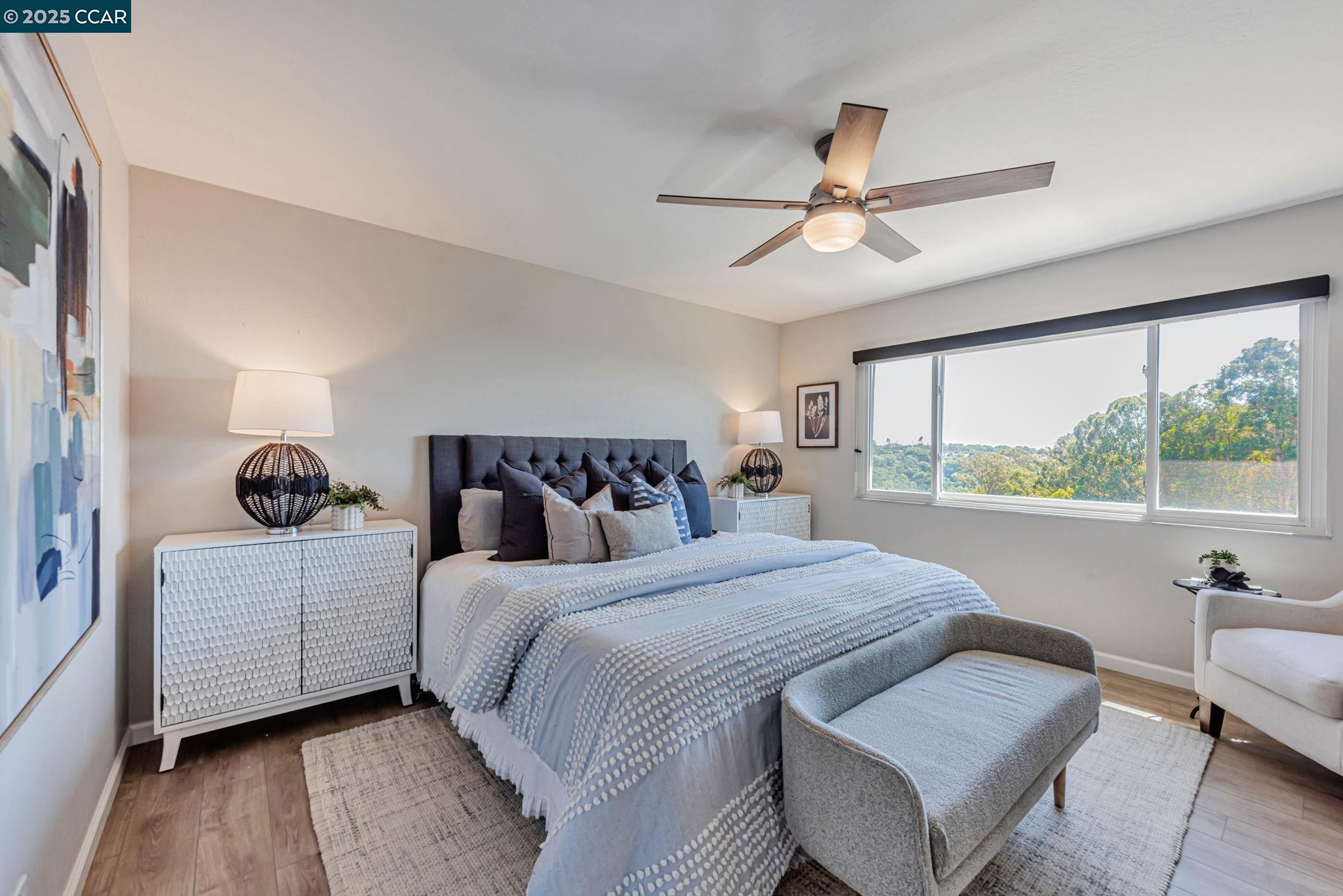 Detail Gallery Image 32 of 52 For 10540 Englewood Dr, Oakland,  CA 94605 - 3 Beds | 2 Baths