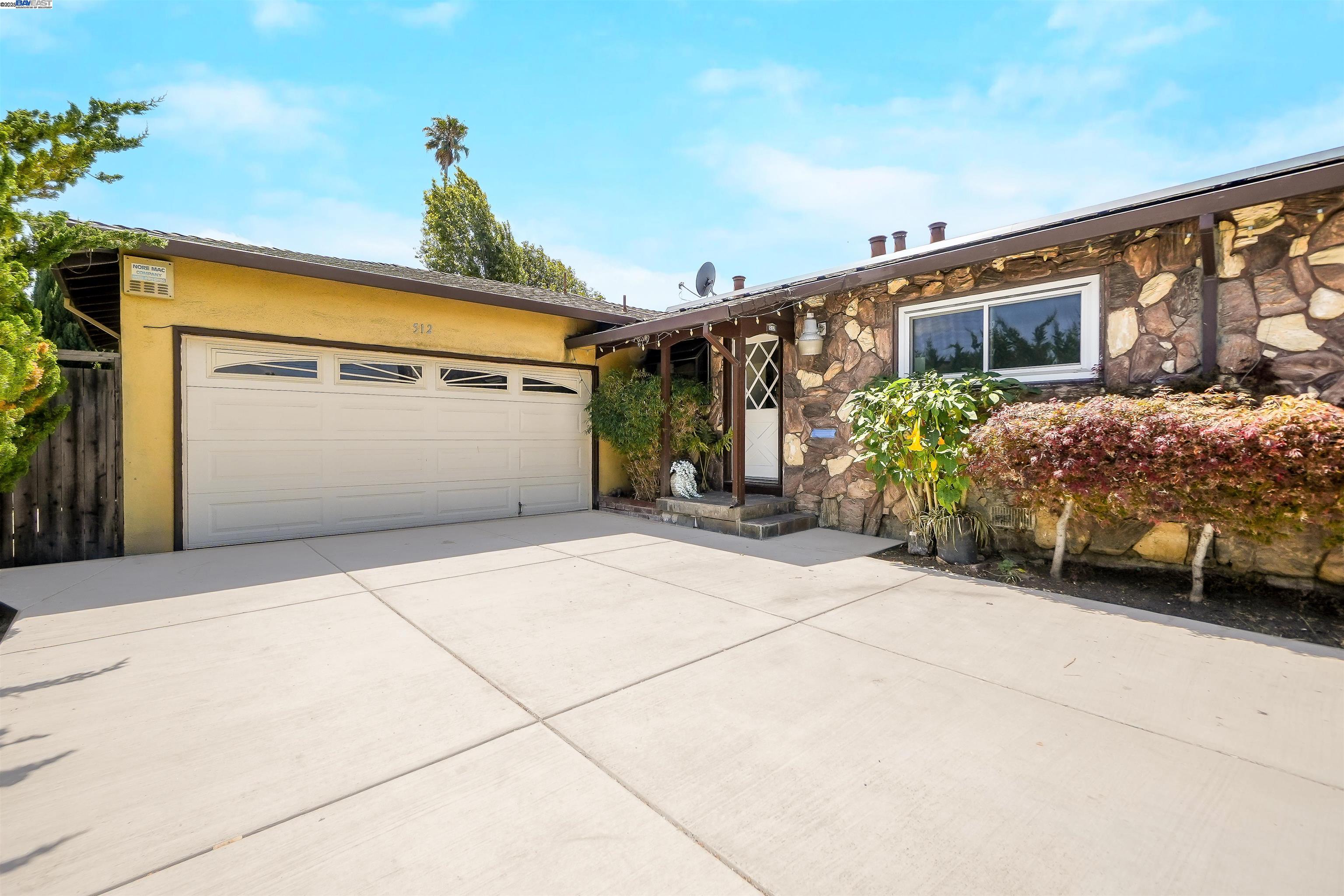 Detail Gallery Image 3 of 56 For 512 Teasdale Pl, Hayward,  CA 94544 - 6 Beds | 3 Baths