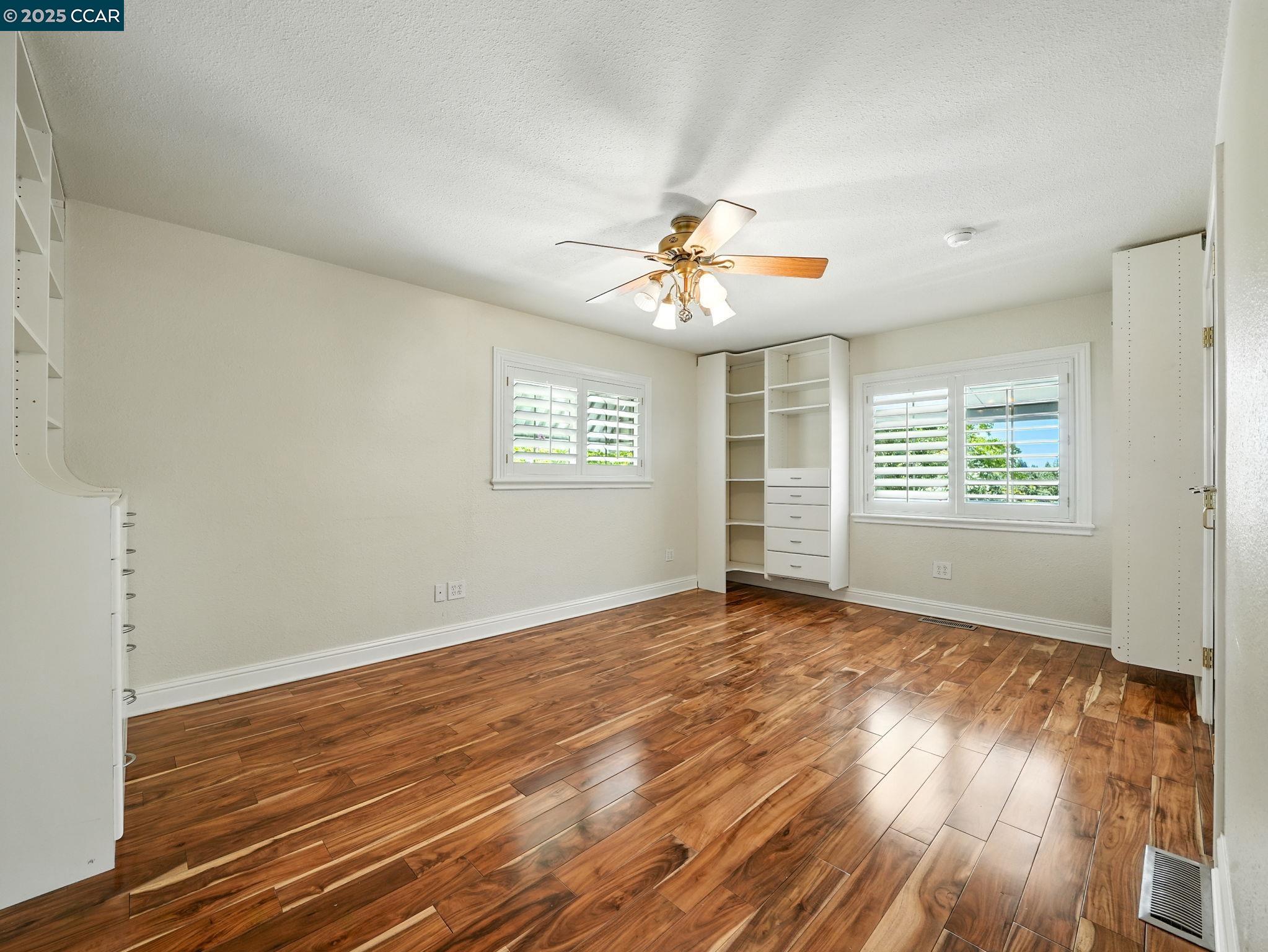 Detail Gallery Image 11 of 41 For 234 Acacia Ln, Alamo,  CA 94507 - 3 Beds | 3 Baths
