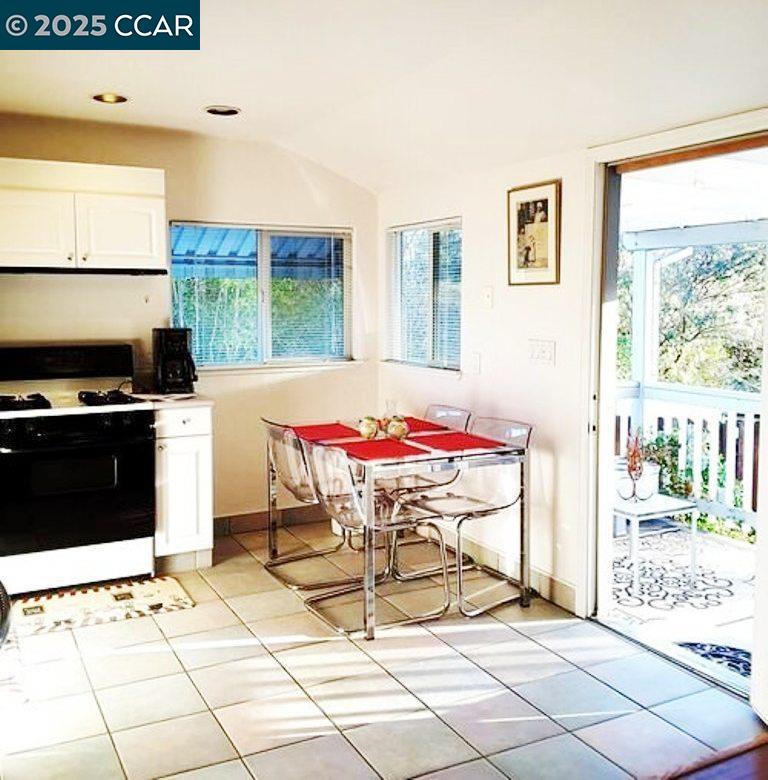 Detail Gallery Image 34 of 41 For 234 Acacia Ln, Alamo,  CA 94507 - 3 Beds | 3 Baths
