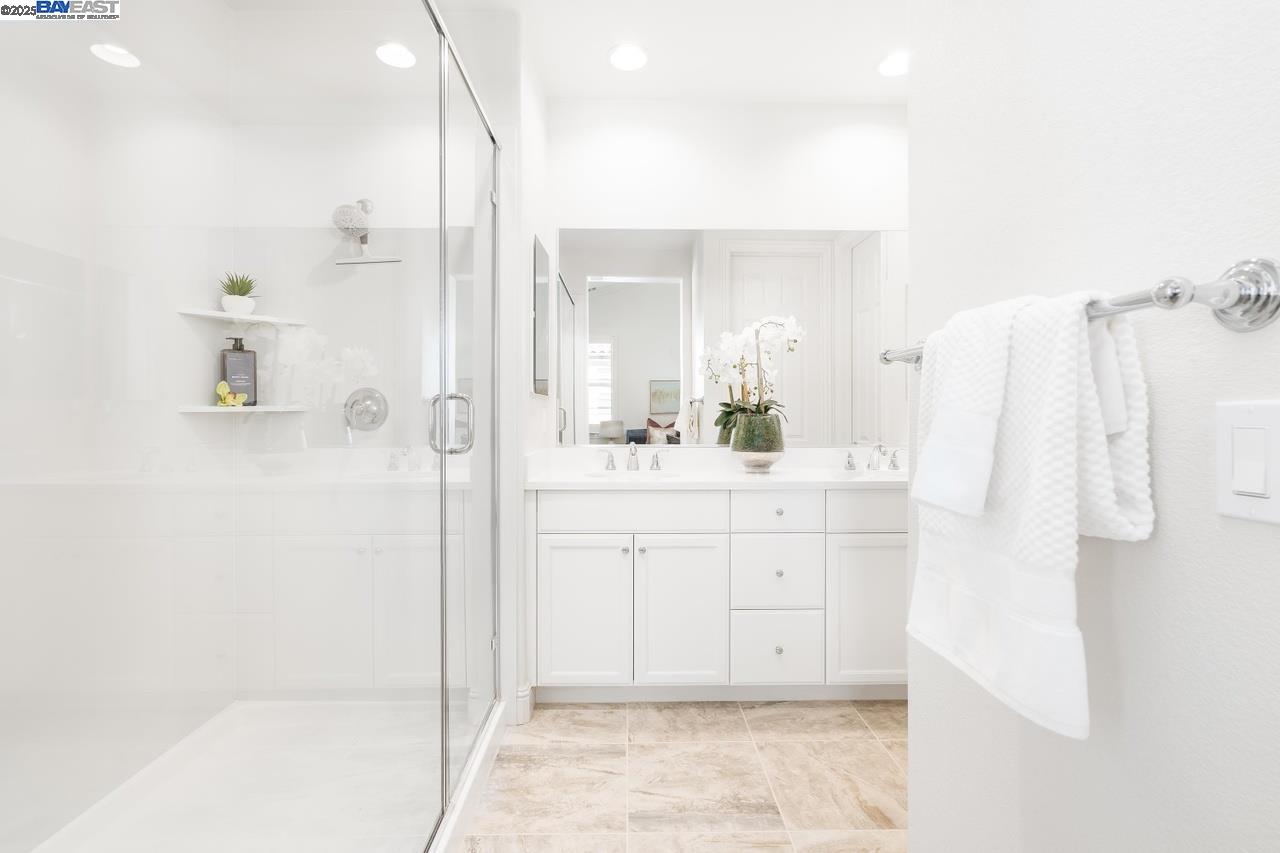 Detail Gallery Image 17 of 24 For 3021 Blackberry Ave, San Ramon,  CA 94582 - 4 Beds | 4 Baths