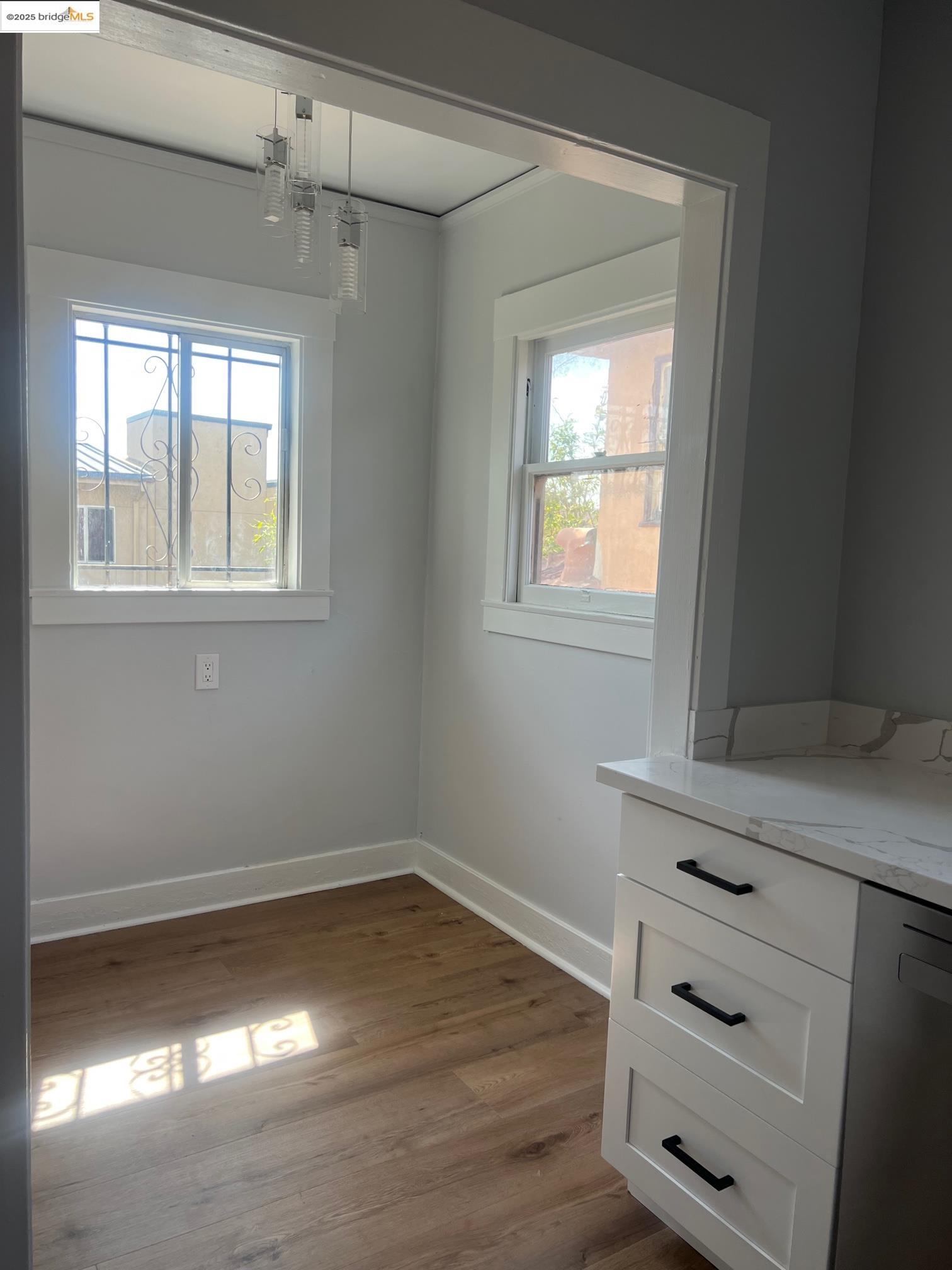 Detail Gallery Image 22 of 22 For 863 40th St., Oakland,  CA 94608 - – Beds | – Baths