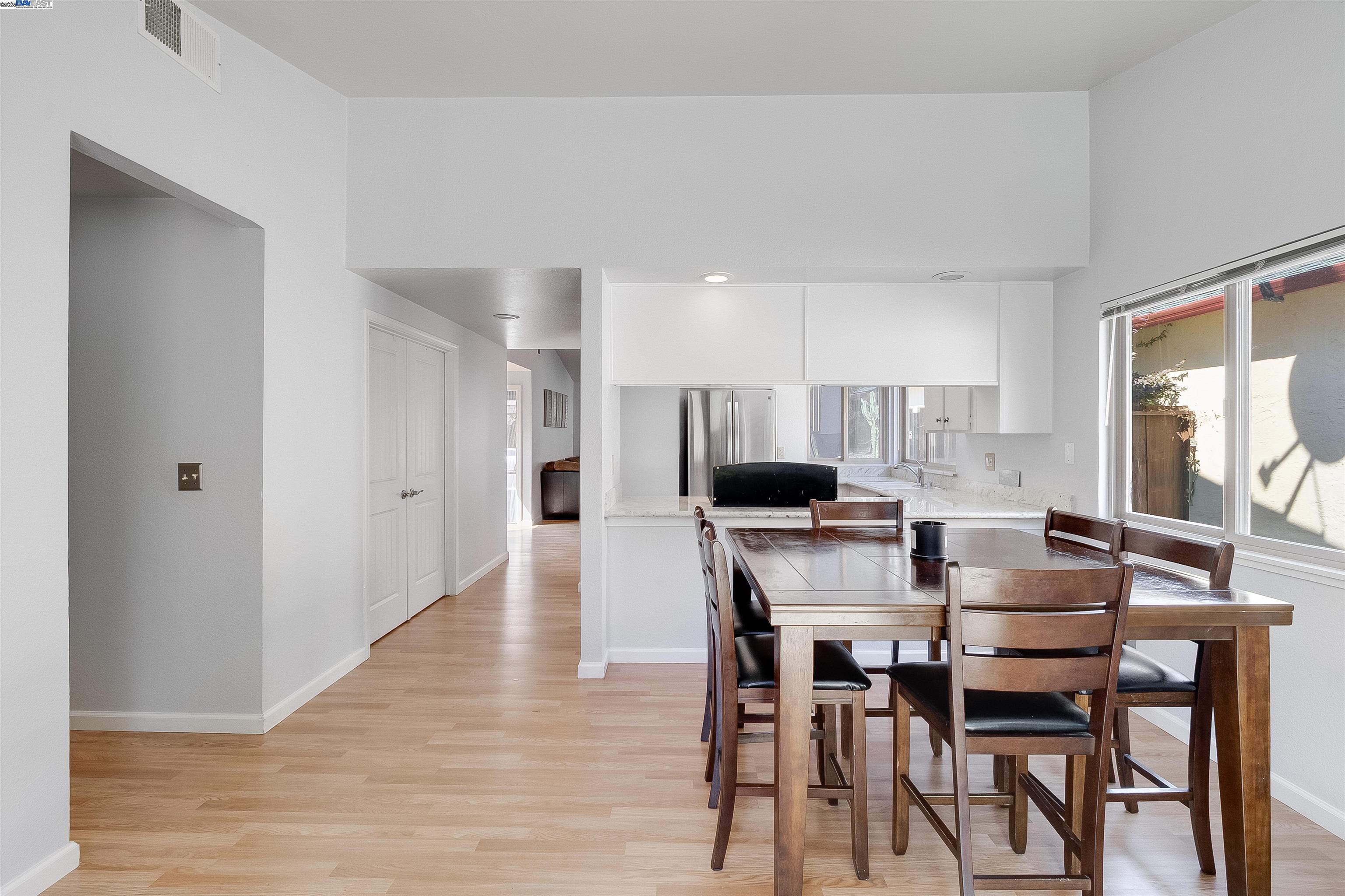 Detail Gallery Image 29 of 45 For 943 Coral Ridge Cir, Rodeo,  CA 94572 - 3 Beds | 2 Baths
