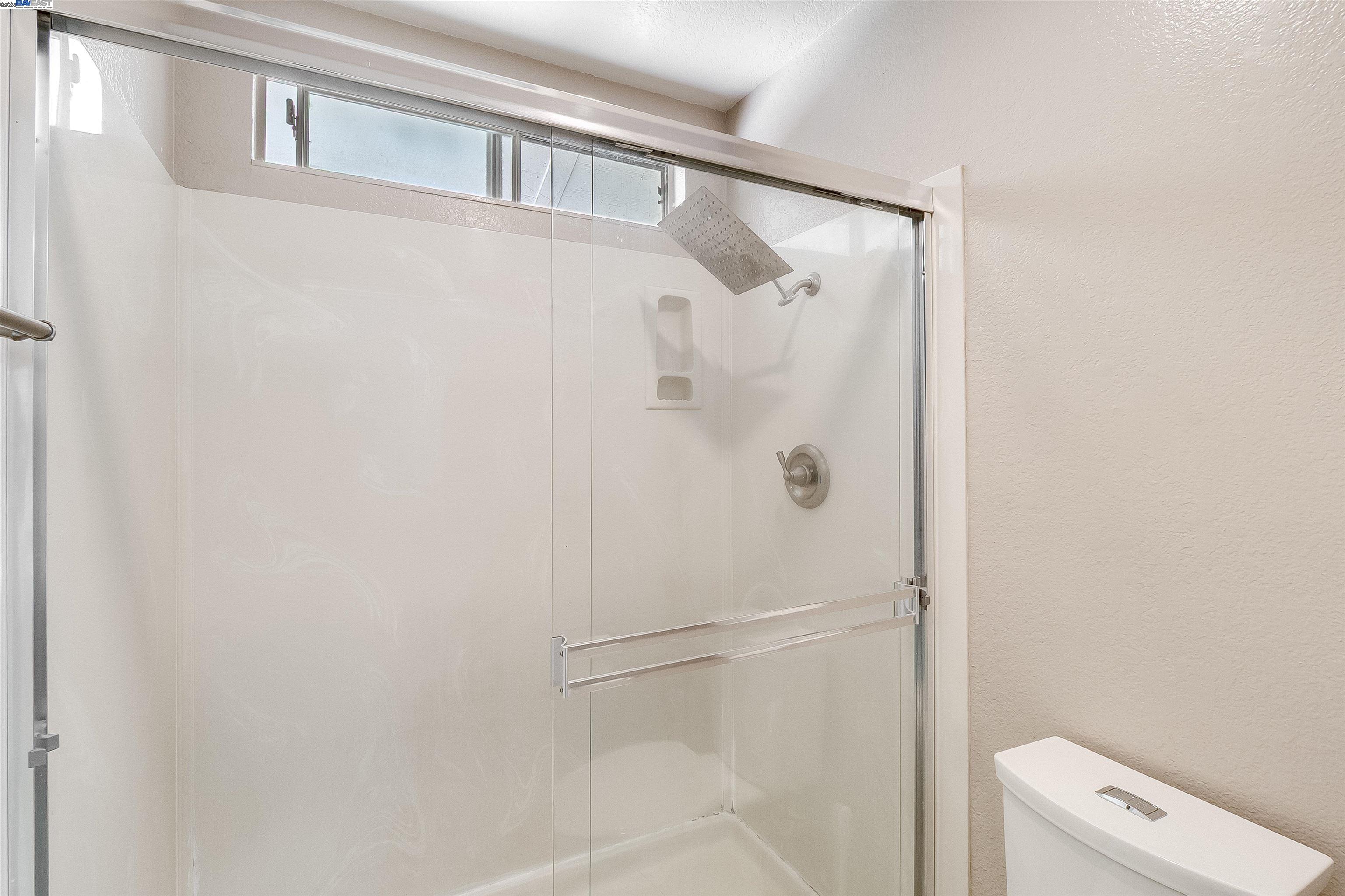 Detail Gallery Image 33 of 45 For 943 Coral Ridge Cir, Rodeo,  CA 94572 - 3 Beds | 2 Baths