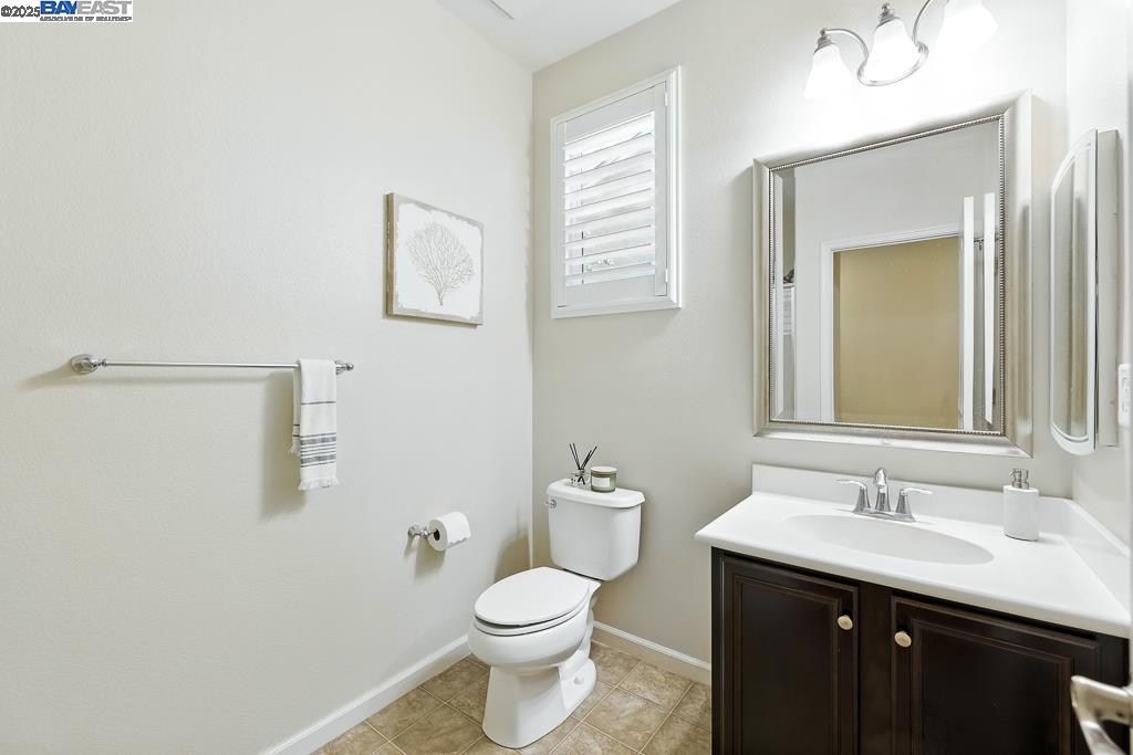 Detail Gallery Image 21 of 60 For 345 Ronan Ave, Gilroy,  CA 95020 - 5 Beds | 3 Baths