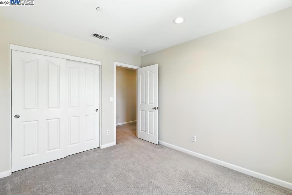 Detail Gallery Image 27 of 60 For 345 Ronan Ave, Gilroy,  CA 95020 - 5 Beds | 3 Baths