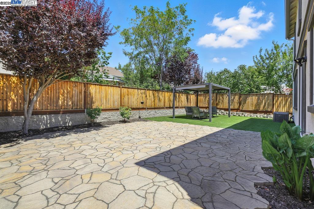 Detail Gallery Image 41 of 60 For 345 Ronan Ave, Gilroy,  CA 95020 - 5 Beds | 3 Baths