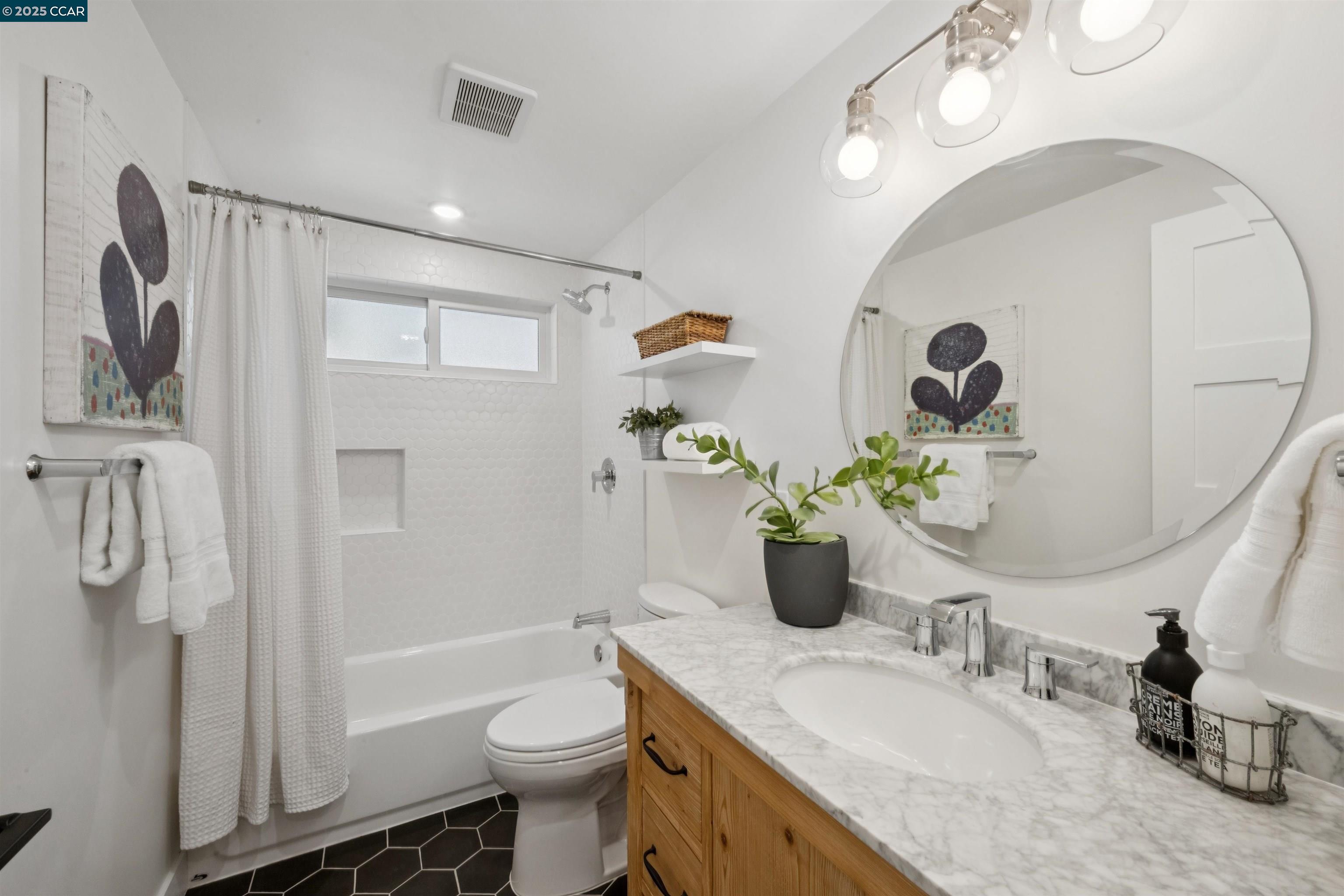 Detail Gallery Image 21 of 27 For 973 4th St, Lafayette,  CA 94549 - 3 Beds | 2 Baths
