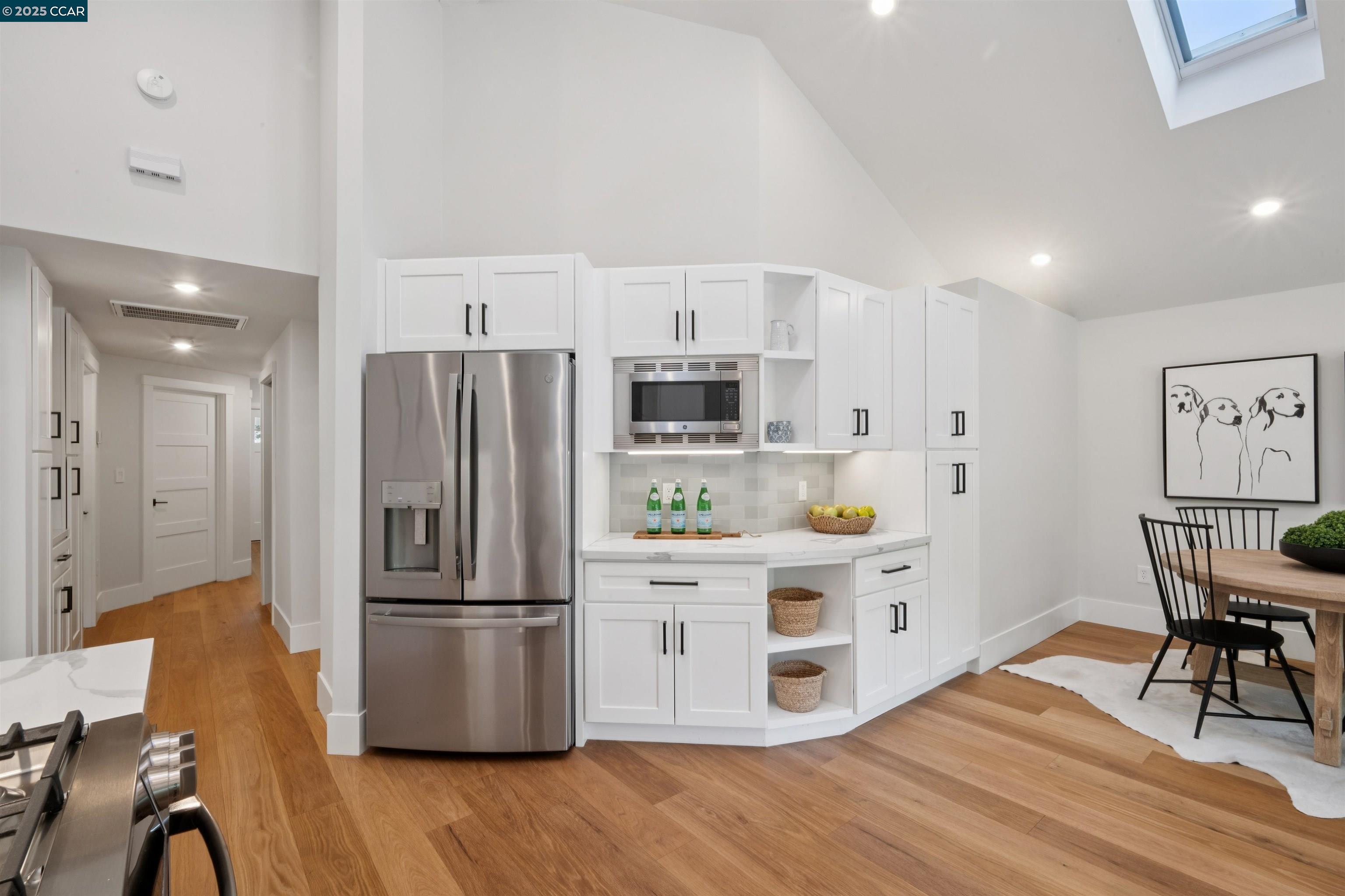 Detail Gallery Image 8 of 27 For 973 4th St, Lafayette,  CA 94549 - 3 Beds | 2 Baths