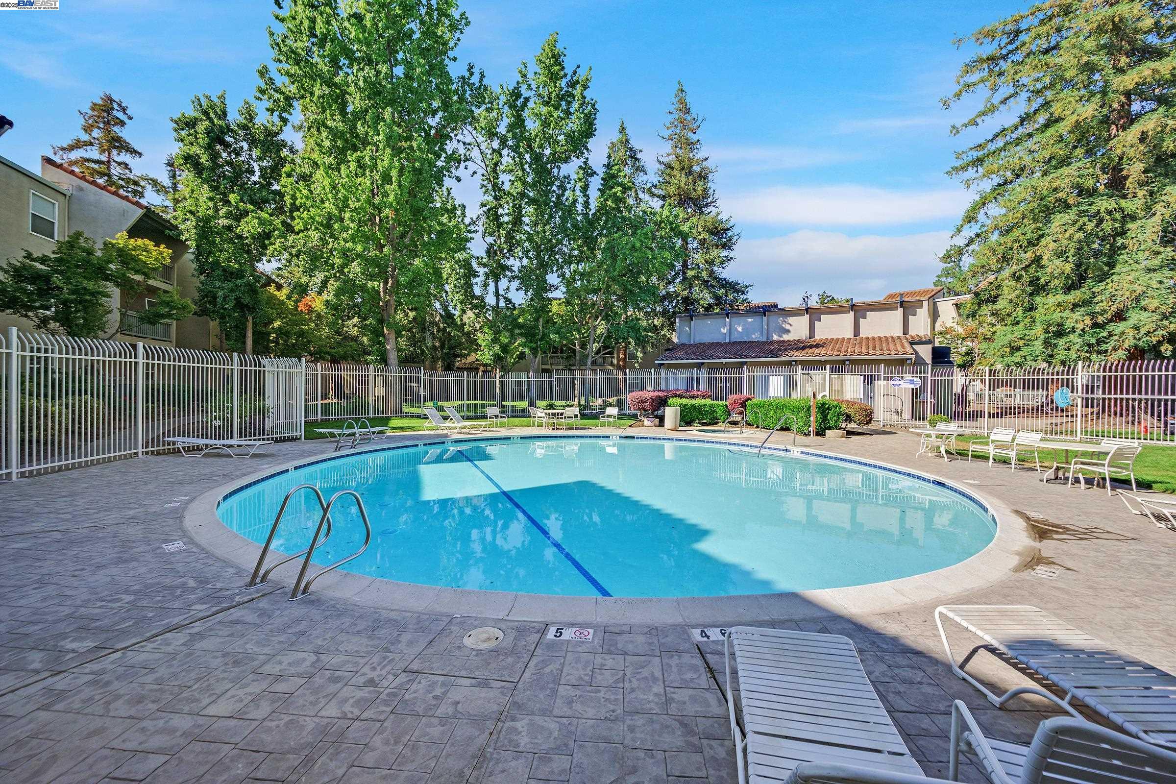 Photo #28: 41108225 Listing: Photo #28