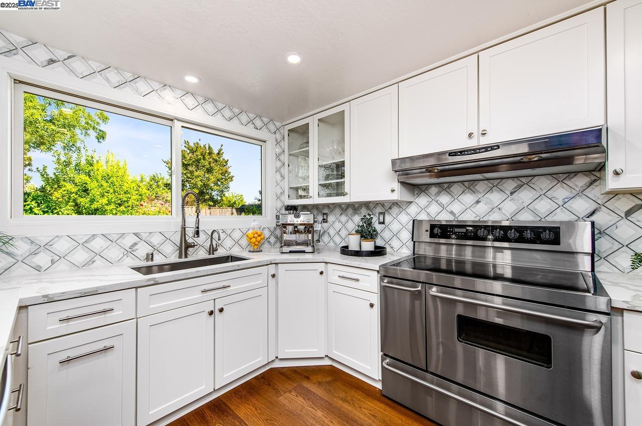 Detail Gallery Image 14 of 39 For 260 Mara Pl, San Ramon,  CA 94583 - 4 Beds | 2/1 Baths