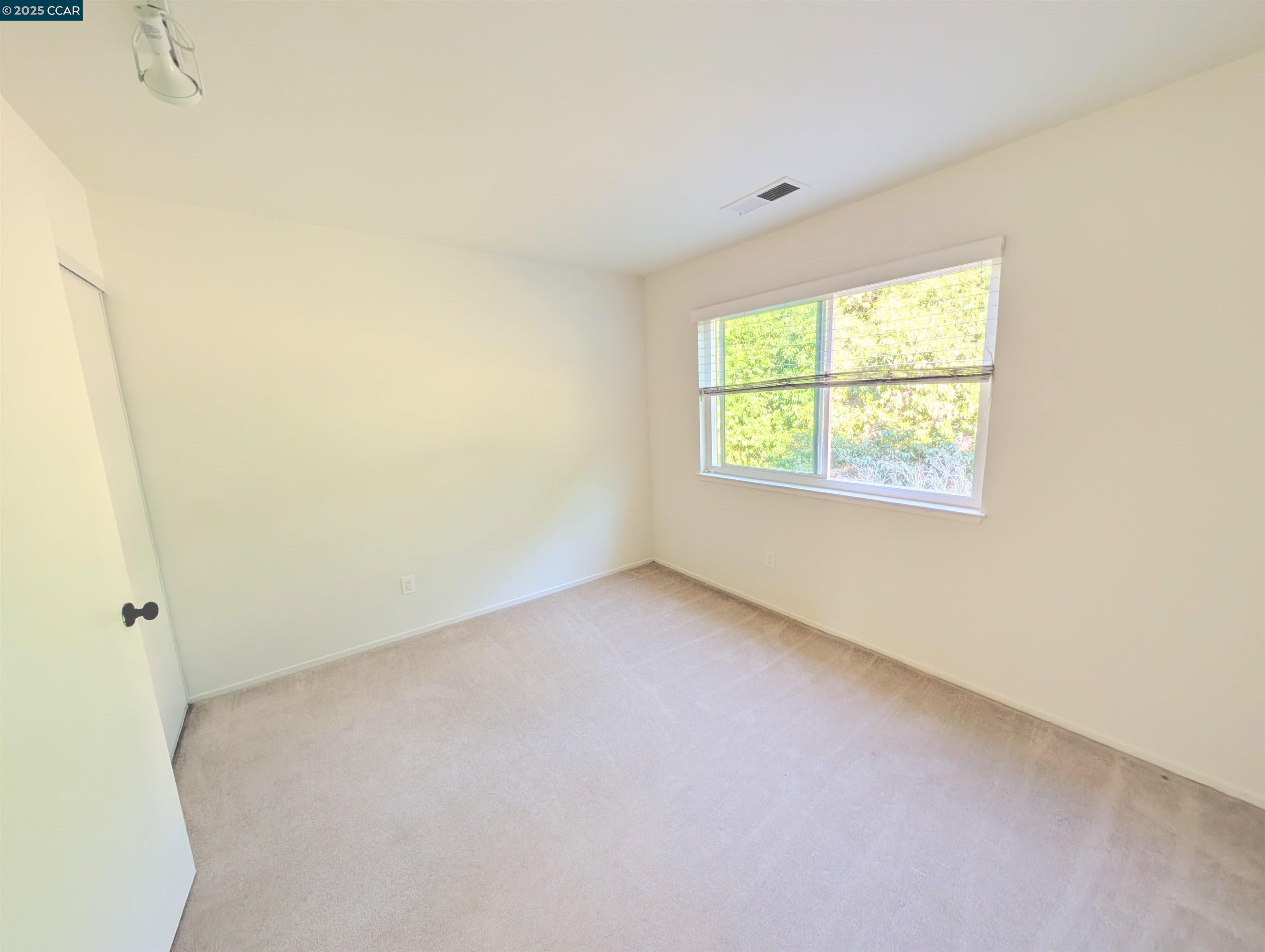 Detail Gallery Image 16 of 23 For 310 Miranda Ln, Alamo,  CA 94507 - 5 Beds | 3 Baths