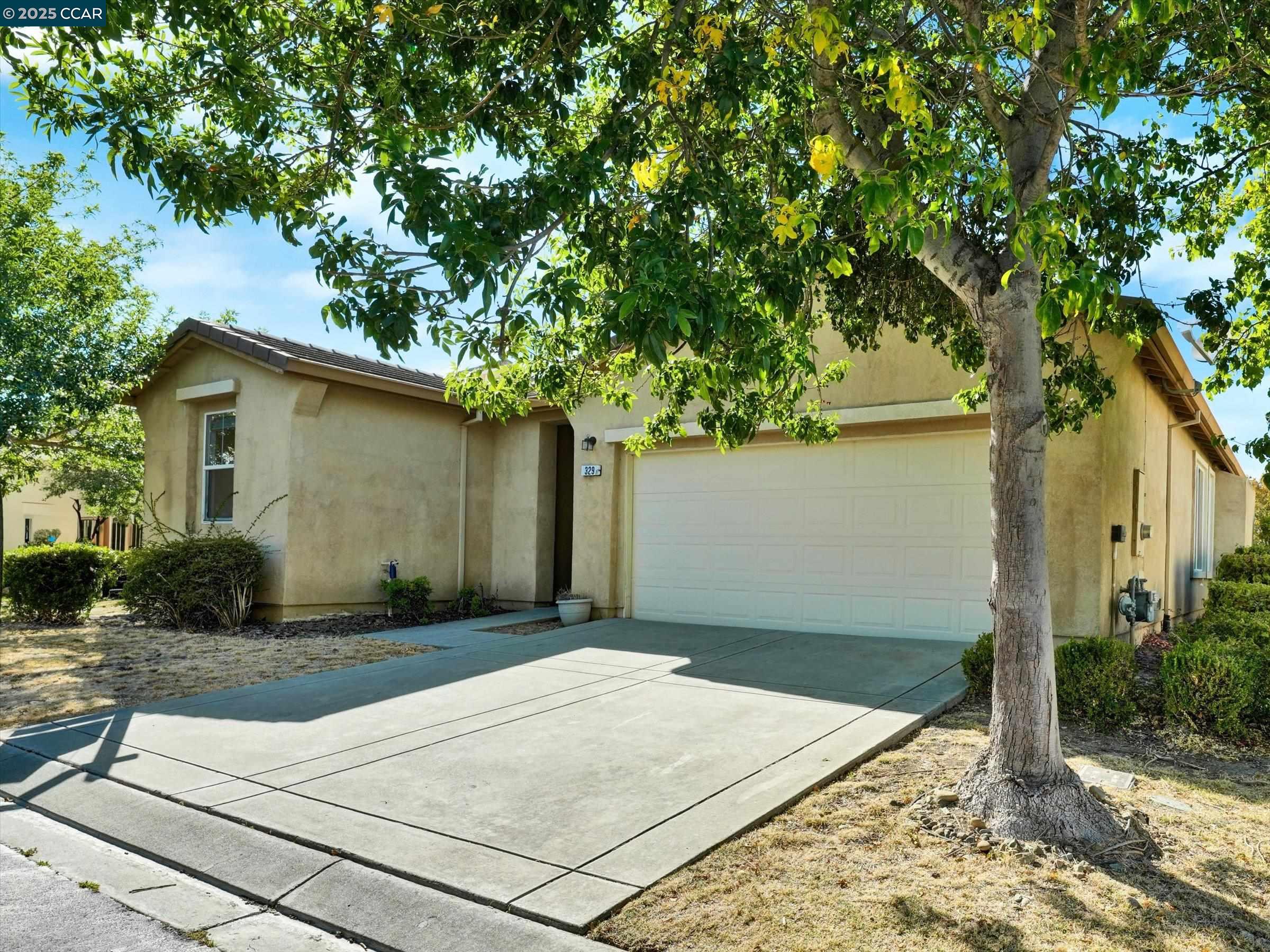 Detail Gallery Image 2 of 29 For Brockton Pl, Rio Vista,  CA 94571 - 2 Beds | 2 Baths