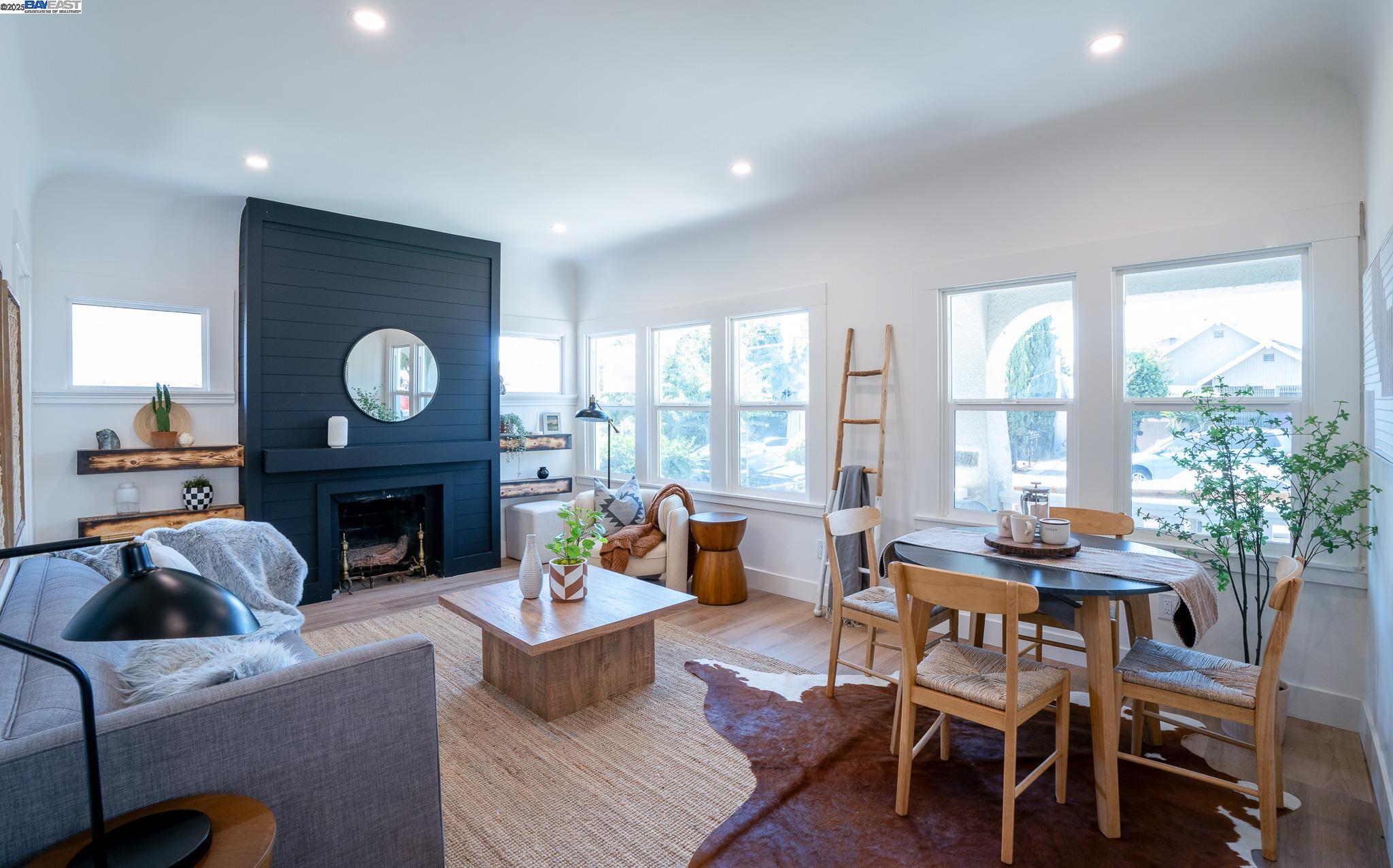 Detail Gallery Image 7 of 24 For 2232 Rosedale Ave, Oakland,  CA 94601 - 3 Beds | 3 Baths