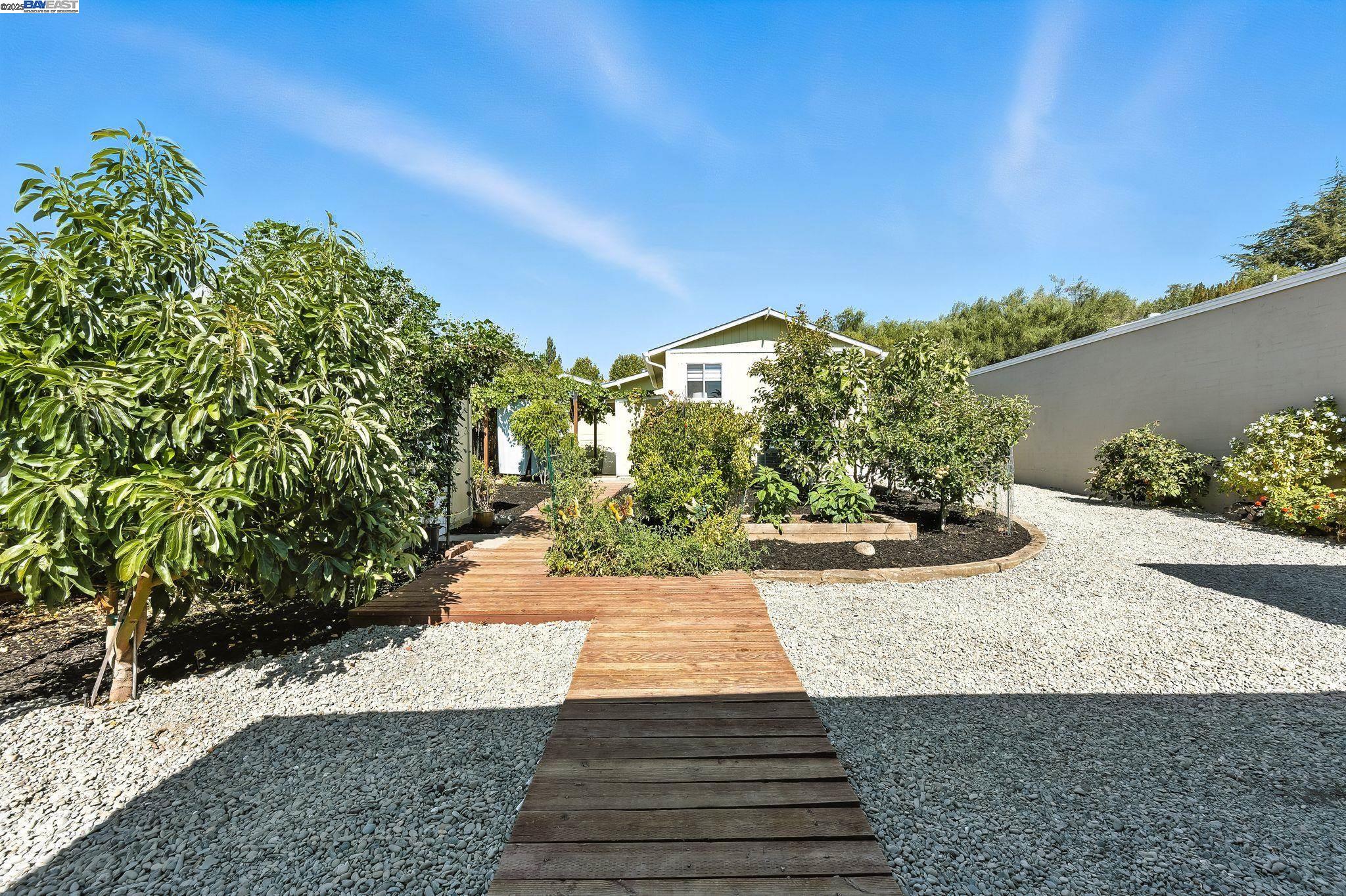 Detail Gallery Image 27 of 37 For 43547 Ellsworth St, Fremont,  CA 94539 - 3 Beds | 2 Baths