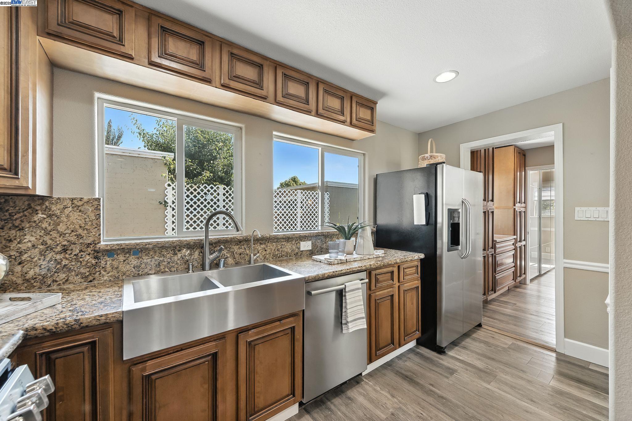 Detail Gallery Image 10 of 37 For 43547 Ellsworth St, Fremont,  CA 94539 - 3 Beds | 2 Baths